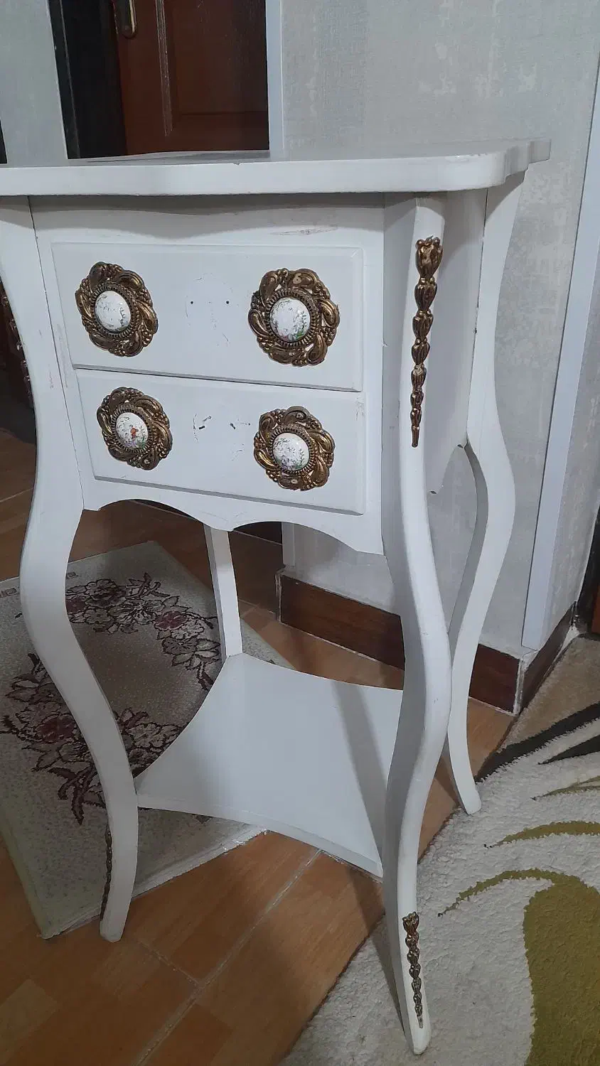 تلفن سلطنتی و میز|تلفن رومیزی|الوند, |دیوار