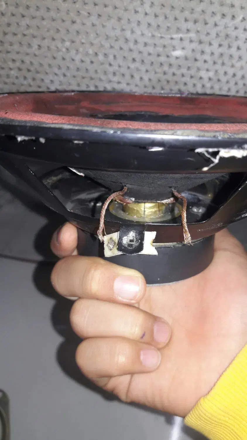 تعدادی بلندگو|صوتی و تصویری|مشهد, جانباز|دیوار