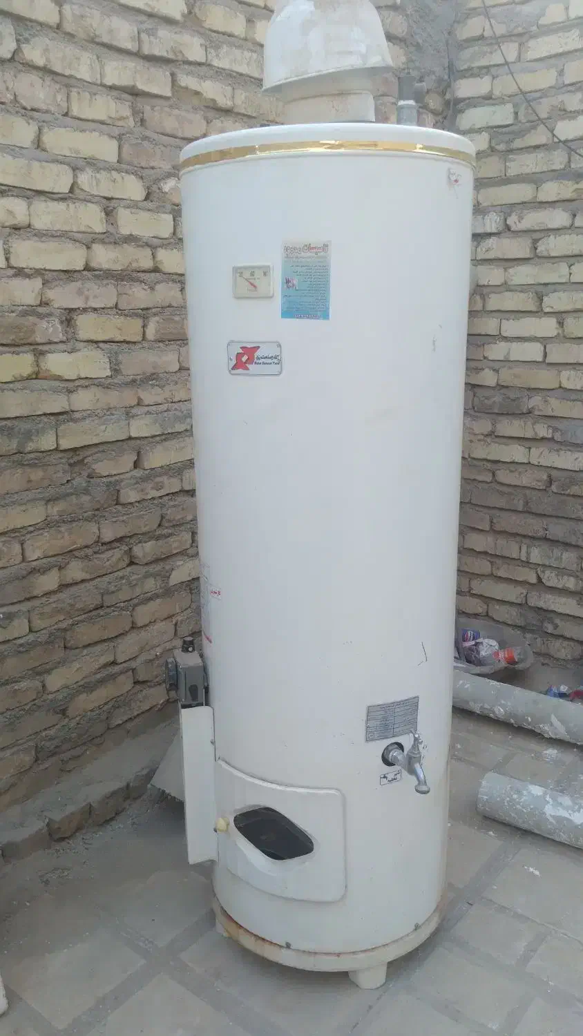 آبگرمکن مخزنی ۱۶۰ لیتری|آبگرمکن، پکیج، شوفاژ|حمیدیا, |دیوار