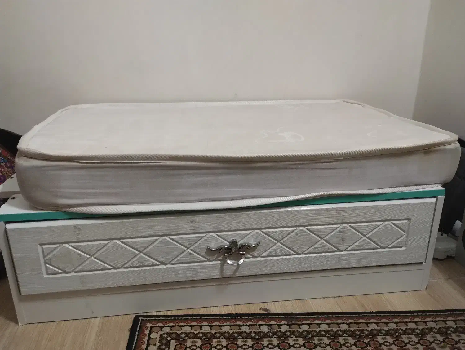 تشک و کشوی پایین تخت نوزادی|تخت و سرویس خواب|اهواز, شهرک دانشگاه|دیوار