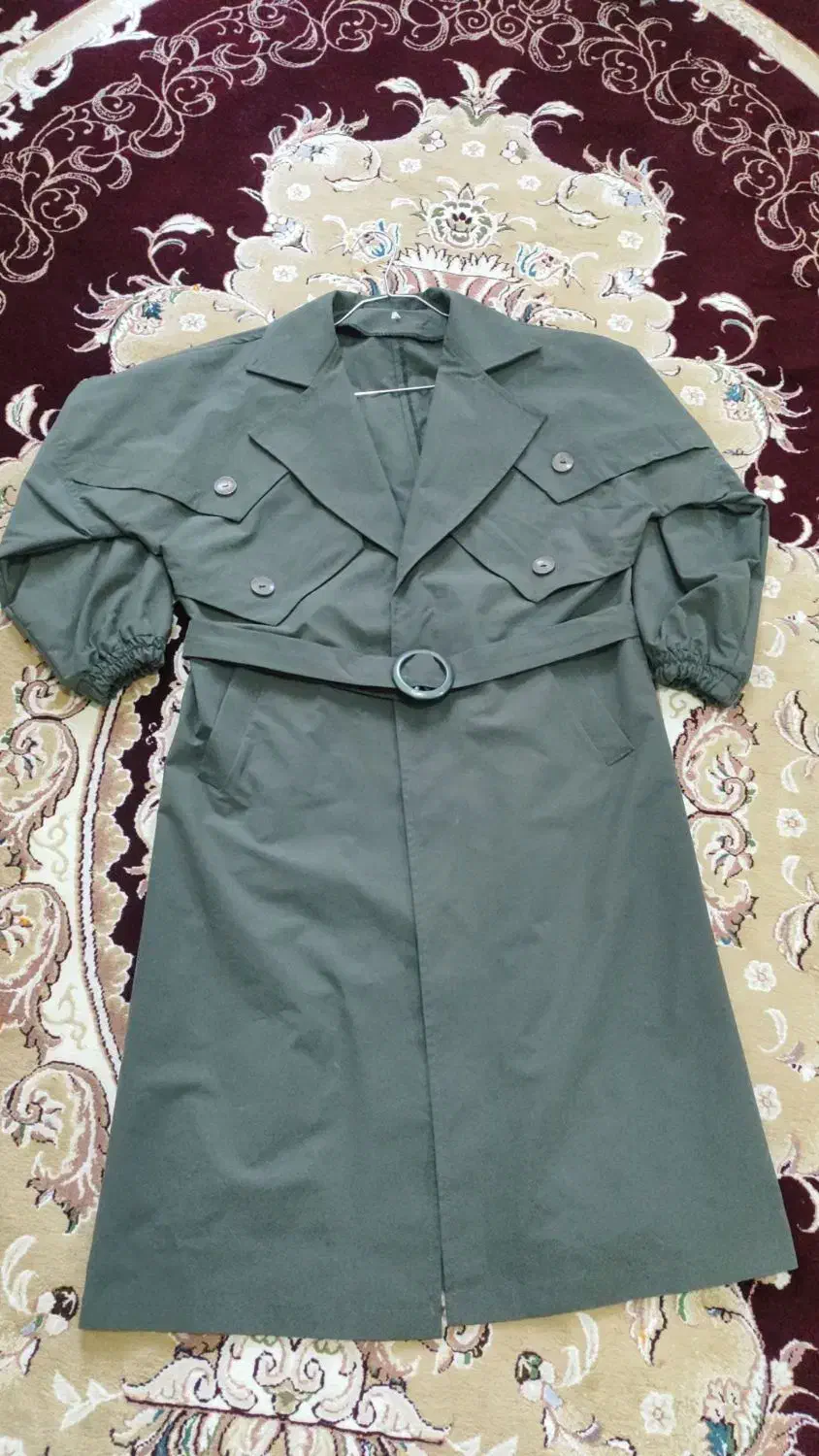 بارونی|لباس|دورود, |دیوار