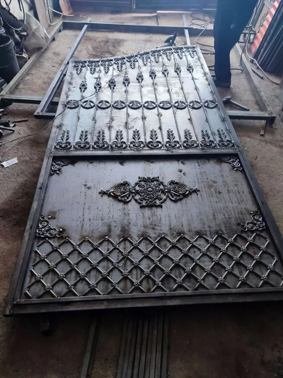 درب آهنی ، پنجره ونرده|مصالح و تجهیزات ساختمان|اردبیل, |دیوار