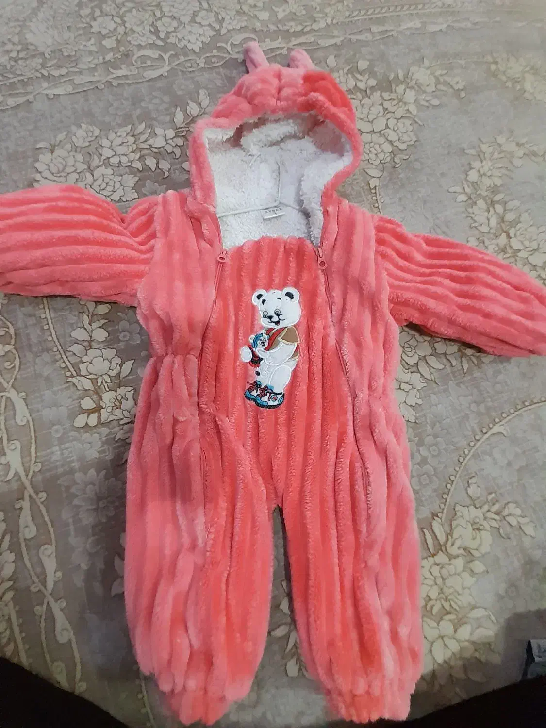 سرهمی دخترانه|کفش و لباس بچه|ملایر, |دیوار