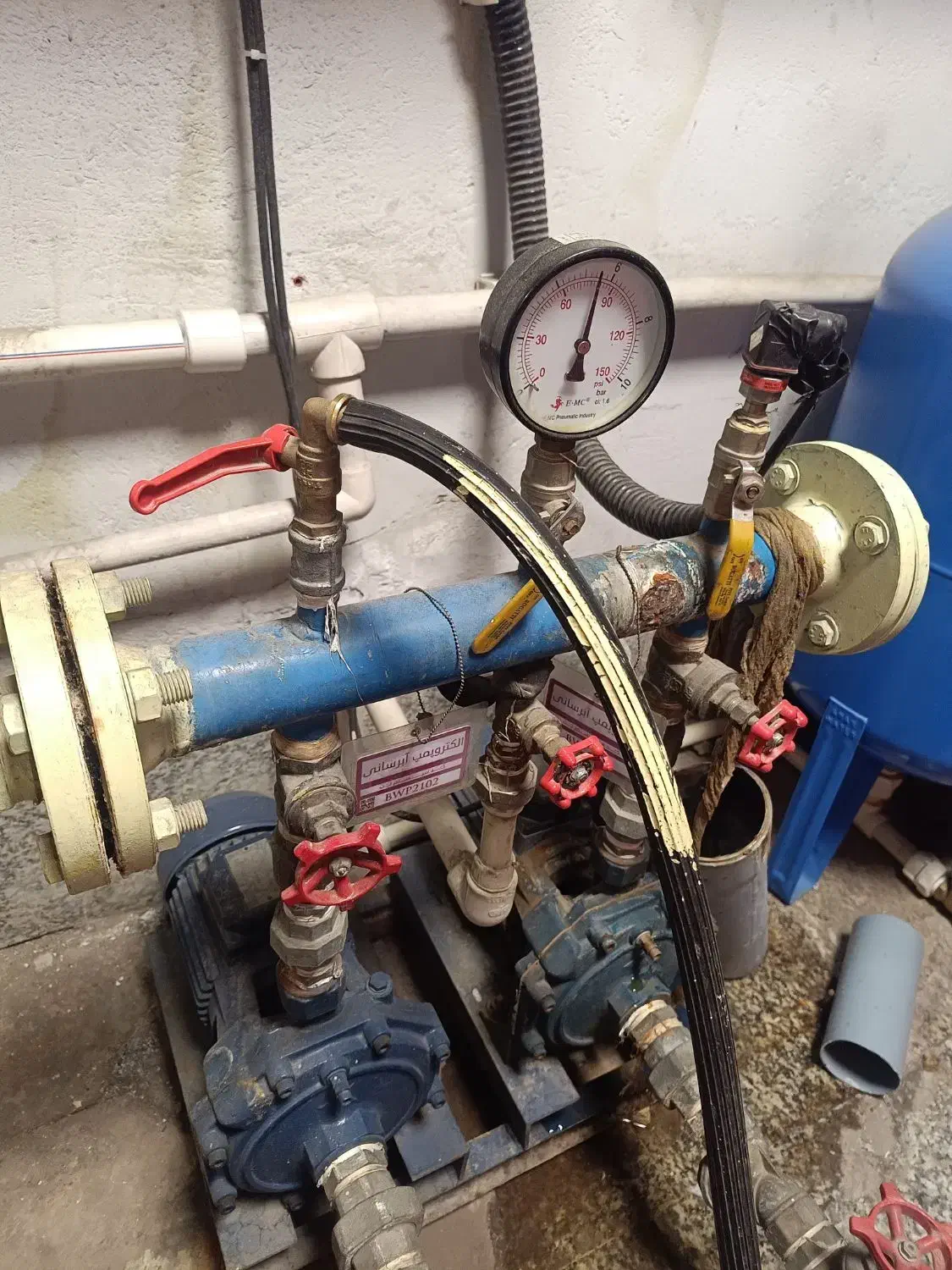 لوله کشی،آب،گاز،نصب پمپ،متورخانه خرده کاری کل تهرا|خدمات پیشه و مهارت|تهران, گیشا|دیوار