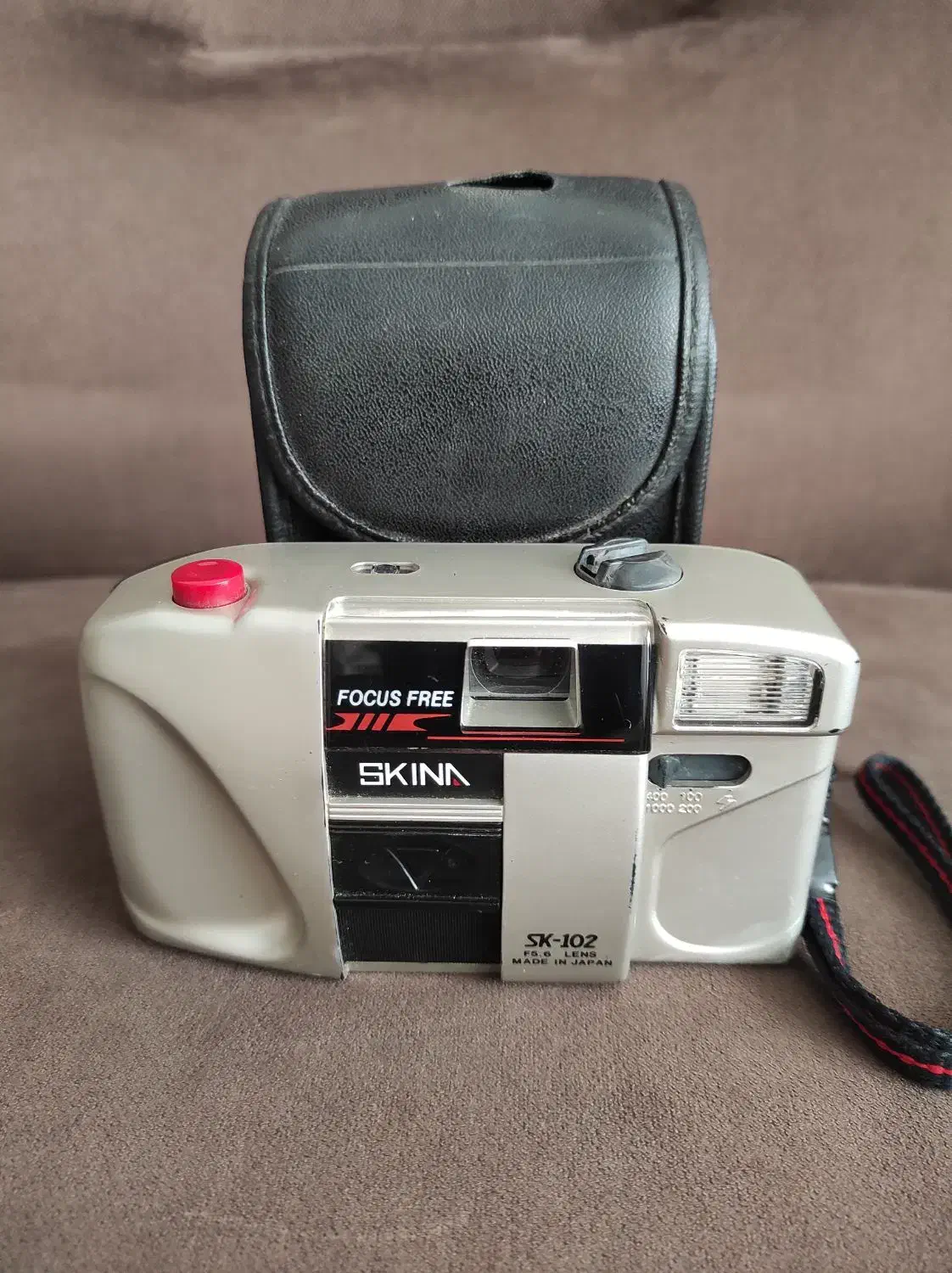 دوربین عکاسی قدیمی ژاپنی فروشی|دوربین عکاسی و فیلم‌برداری|آبیک, |دیوار