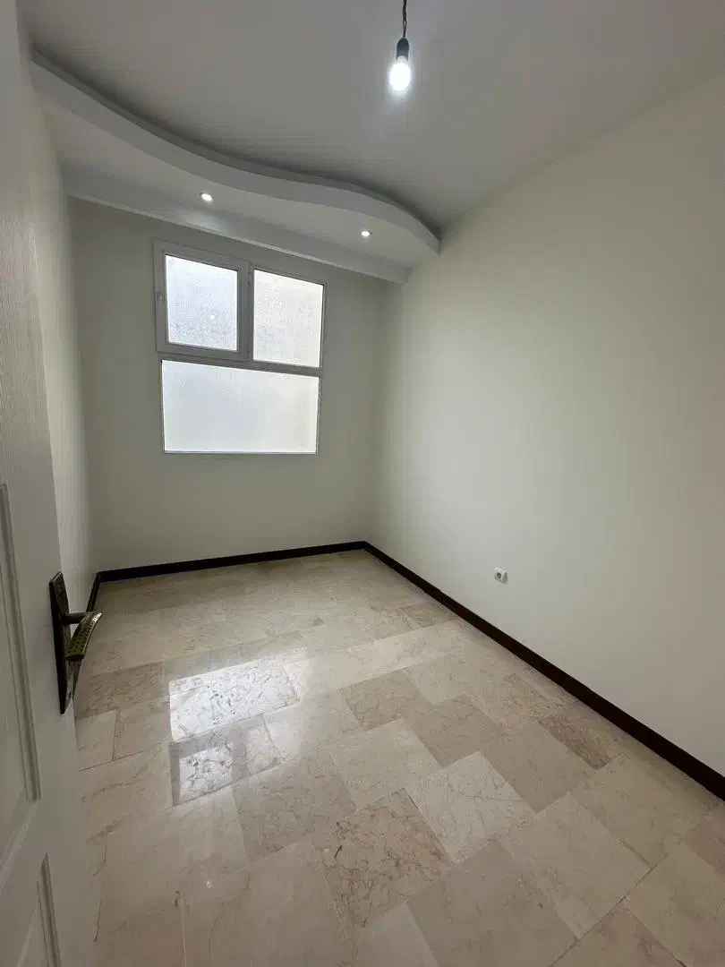 ۸۵متر آپارتمان مابین فلکه دوم و سوم تک بازدید