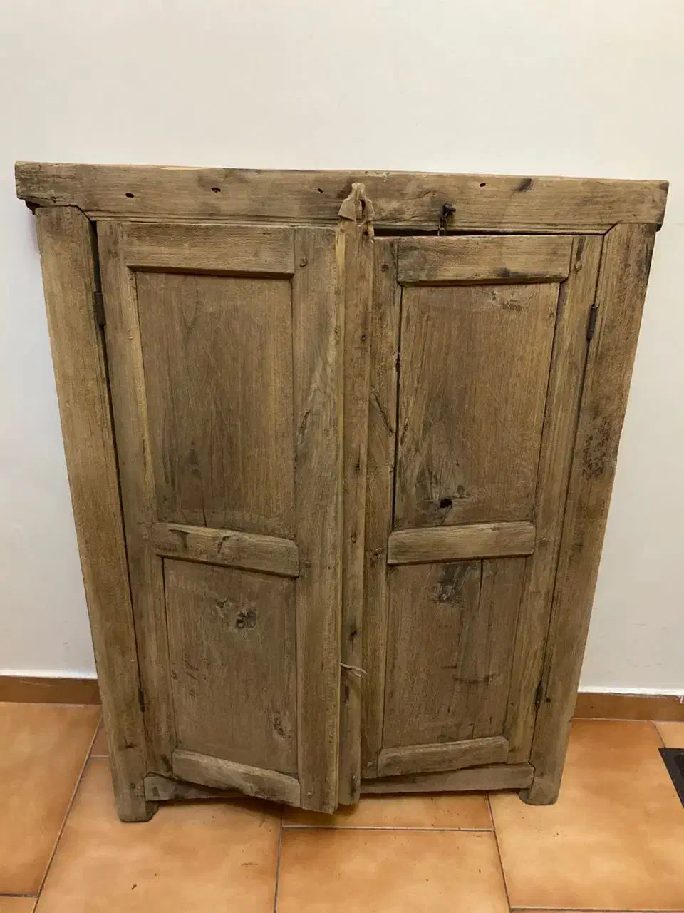 پنجره آنتیک چوبی|کلکسیون اشیاء عتیقه|تهران, اکباتان|دیوار