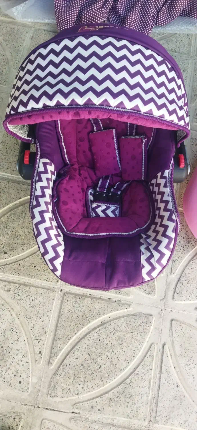 کریر|کالسکه و لوازم جانبی|نجف‌آباد, امیرآباد|دیوار