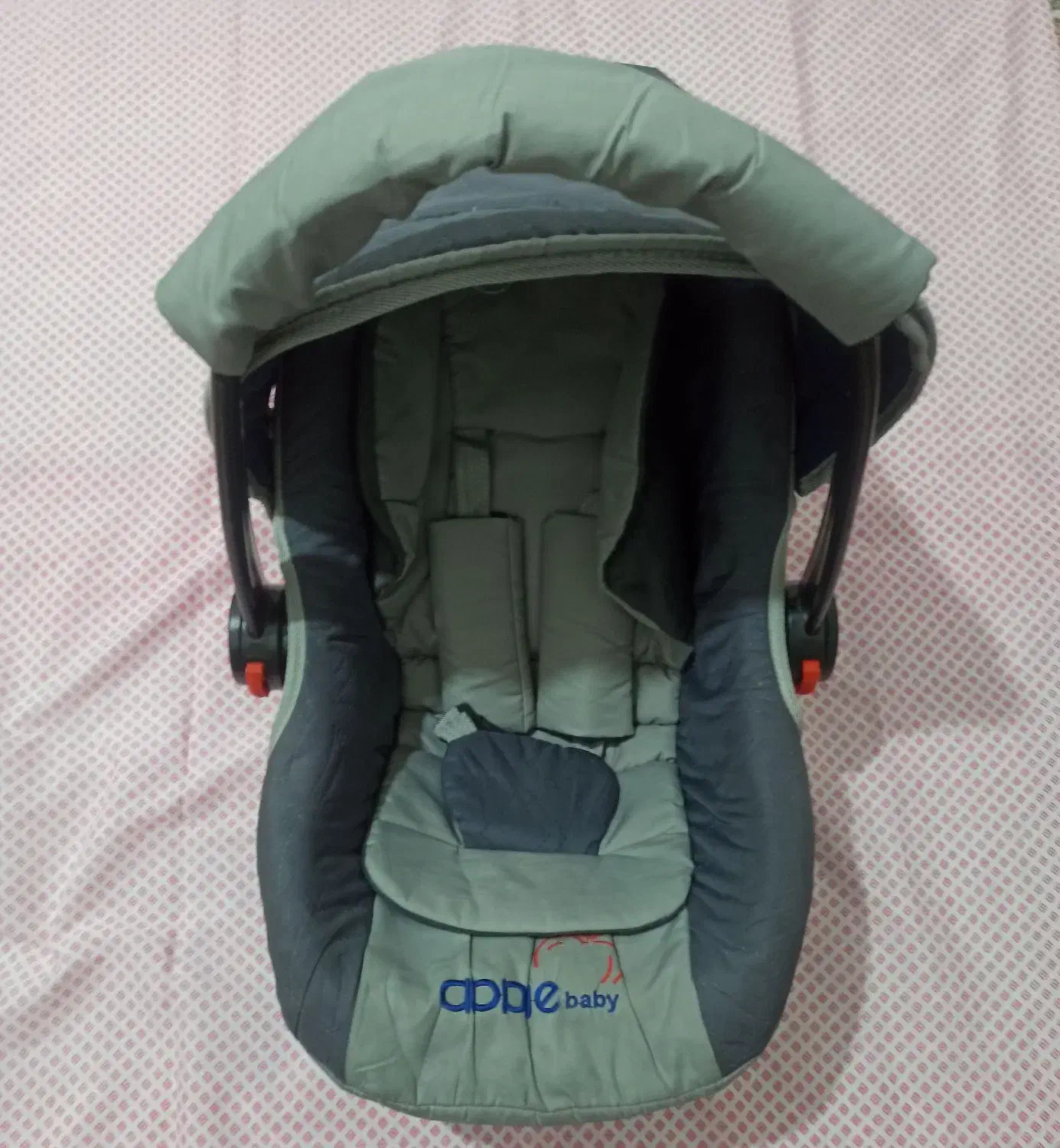 فروش سیسمونی کودک شامل گهواره ،کریر و روروک|اسباب و اثاث بچه|پاوه, |دیوار