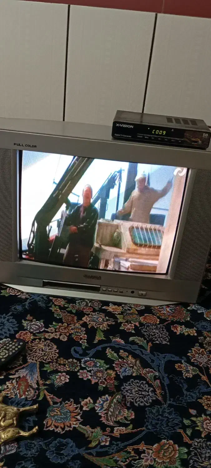 تلویزیون اسنوا|تلویزیون و پروژکتور|خرم‌آباد, |دیوار