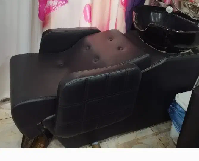 یک عدد میز سرشور درحدنو|آرایشگاه و سالنهای زیبایی|تهران, یاخجی آباد|دیوار