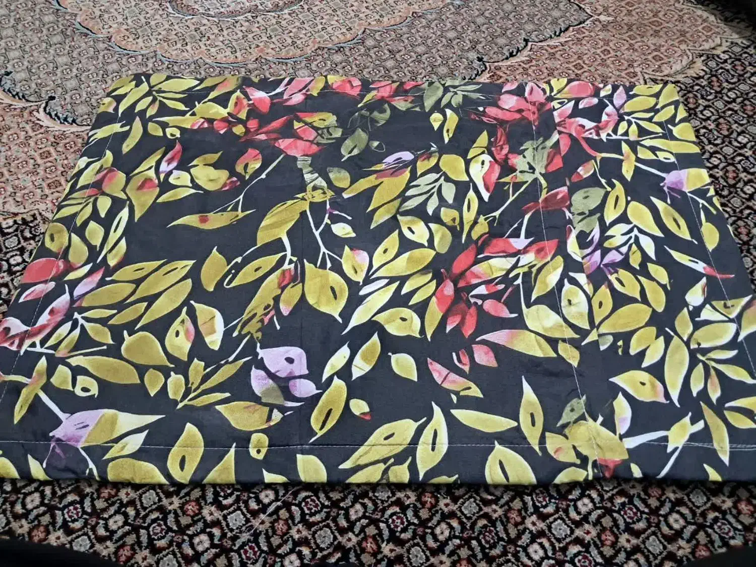 رو بالشتی جفتی|سرویس روتختی|بیرجند, |دیوار