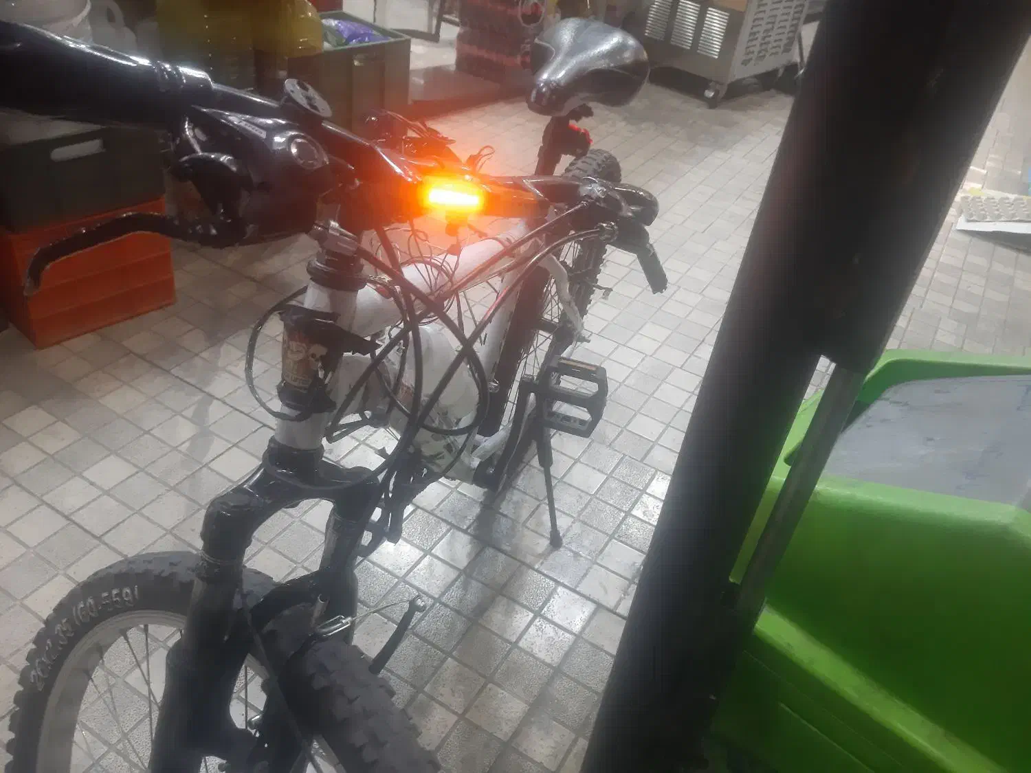 دوچرخه در حد نو لوازمی|دوچرخه، اسکیت، اسکوتر|پردیس, فاز ۲|دیوار