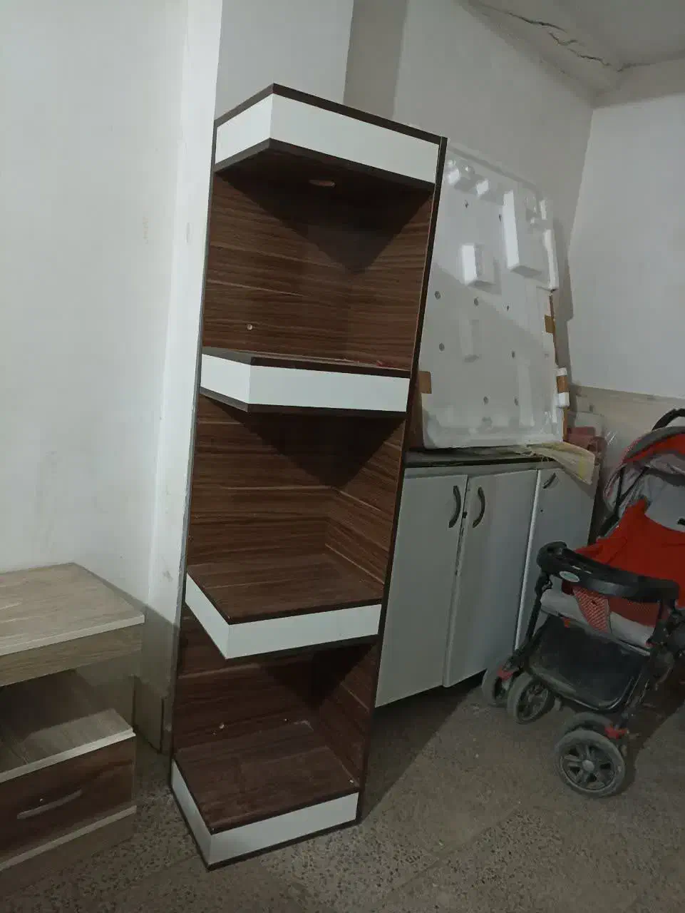 دکوری هم برای مغازه میشه هم اشپزخانه|بوفه، ویترین، کنسول|بهار, |دیوار