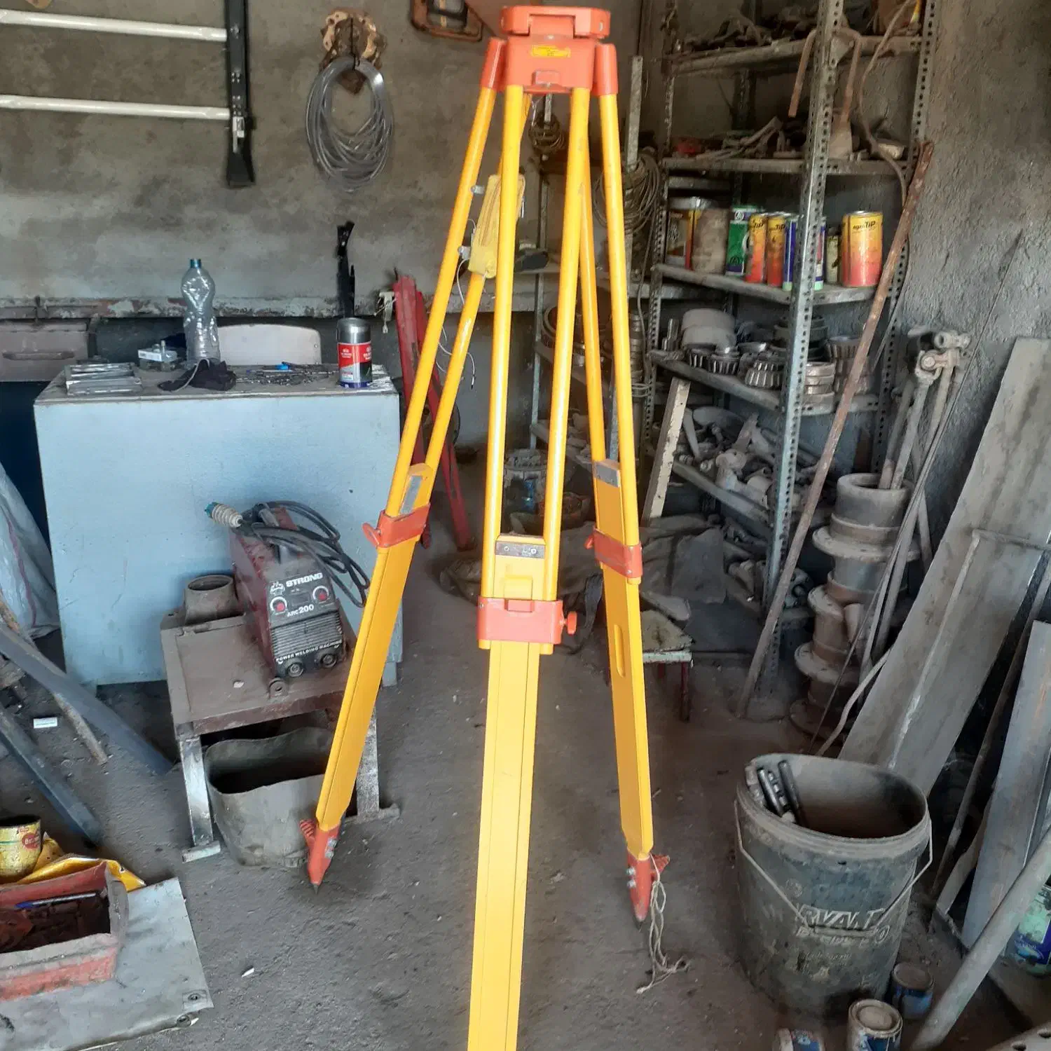 سه پایه اورجینال دوربین نقشه برداری با نیزه 5تیکه|ابزارآلات|دزفول, |دیوار