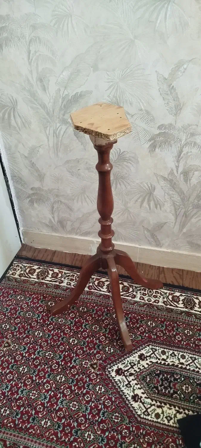 میز گرد|میز و صندلی غذاخوری|مشگین شهر, |دیوار