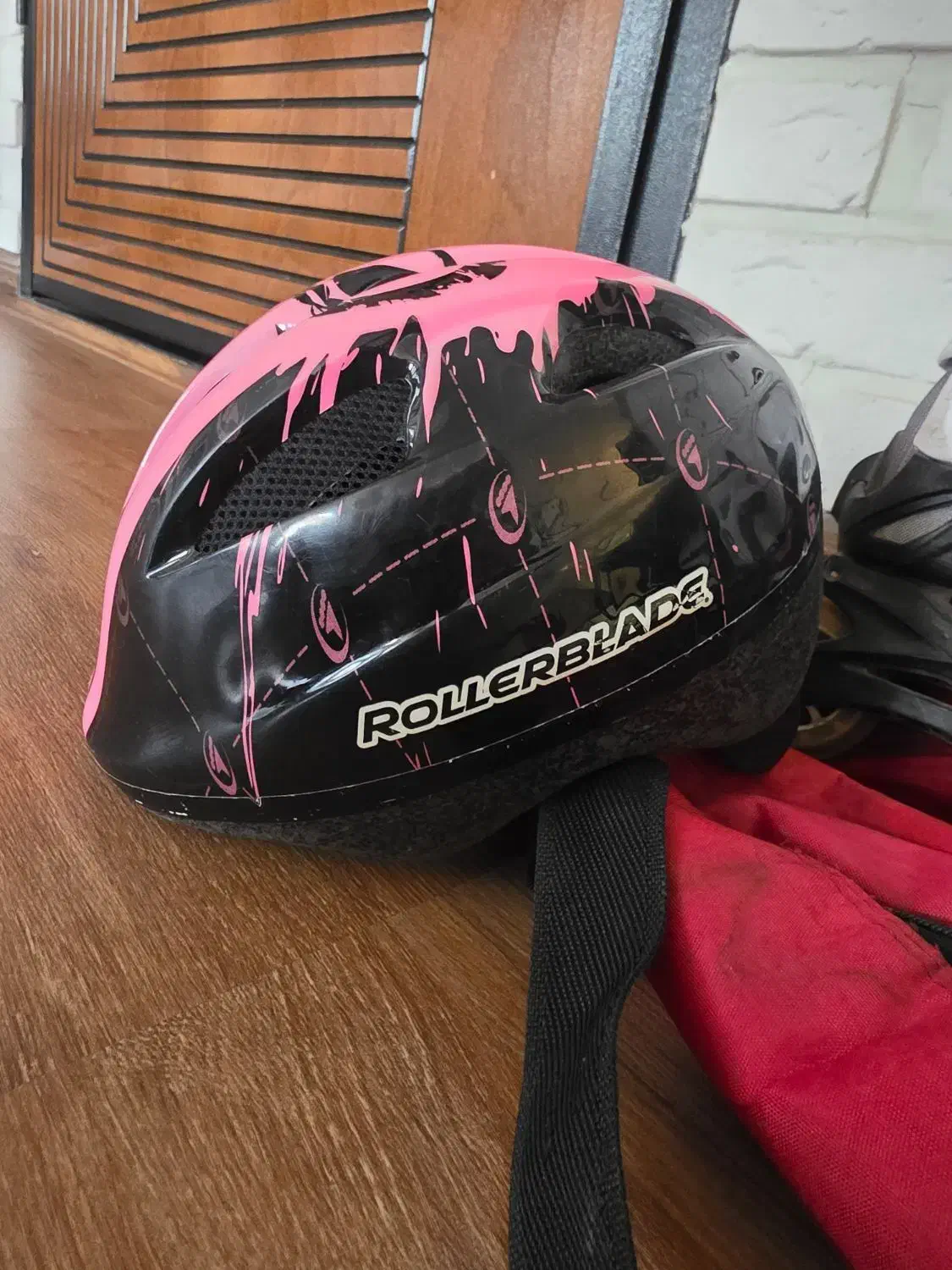 کفش اسکیت برند رولربلید اصل ویتنام|دوچرخه، اسکیت، اسکوتر|تهران, آبشار|دیوار