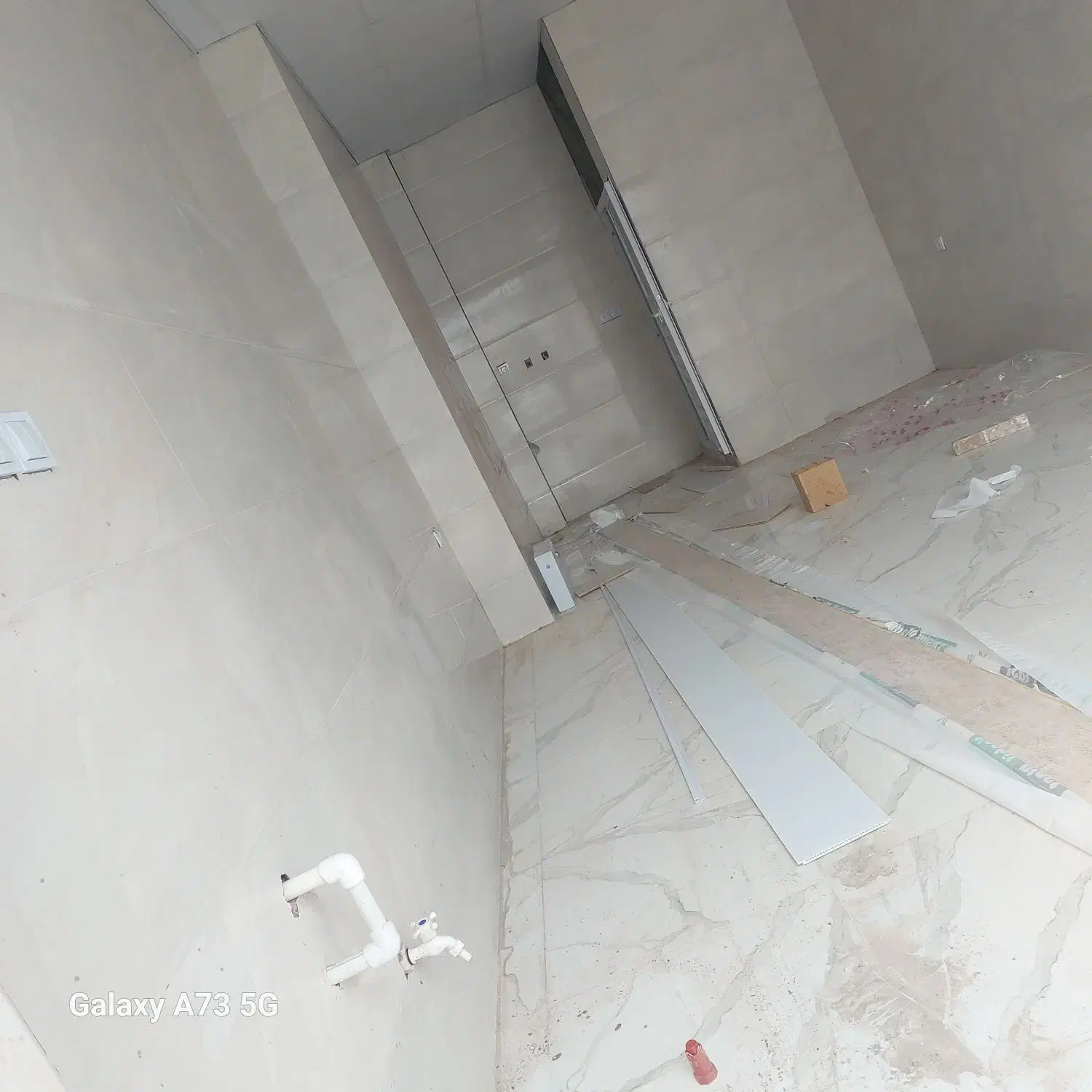 مغازه سنددار ،۲۸ متر|فروش مغازه و غرفه|رشت, باهنر|دیوار