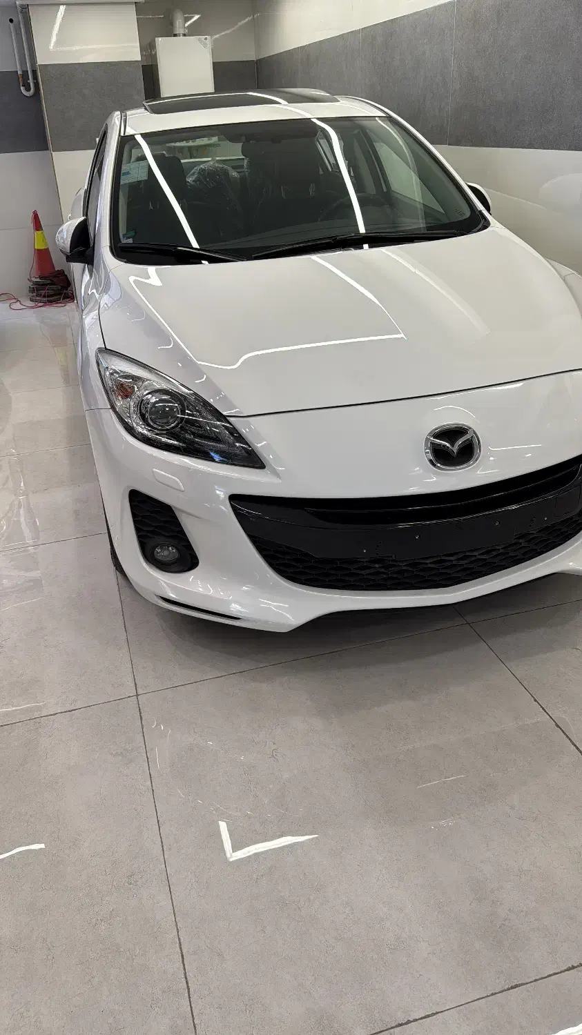 مزدا ۳تیپ‌۴کارکرد ۹۰۰۰|خودرو سواری و وانت|همدان, |دیوار