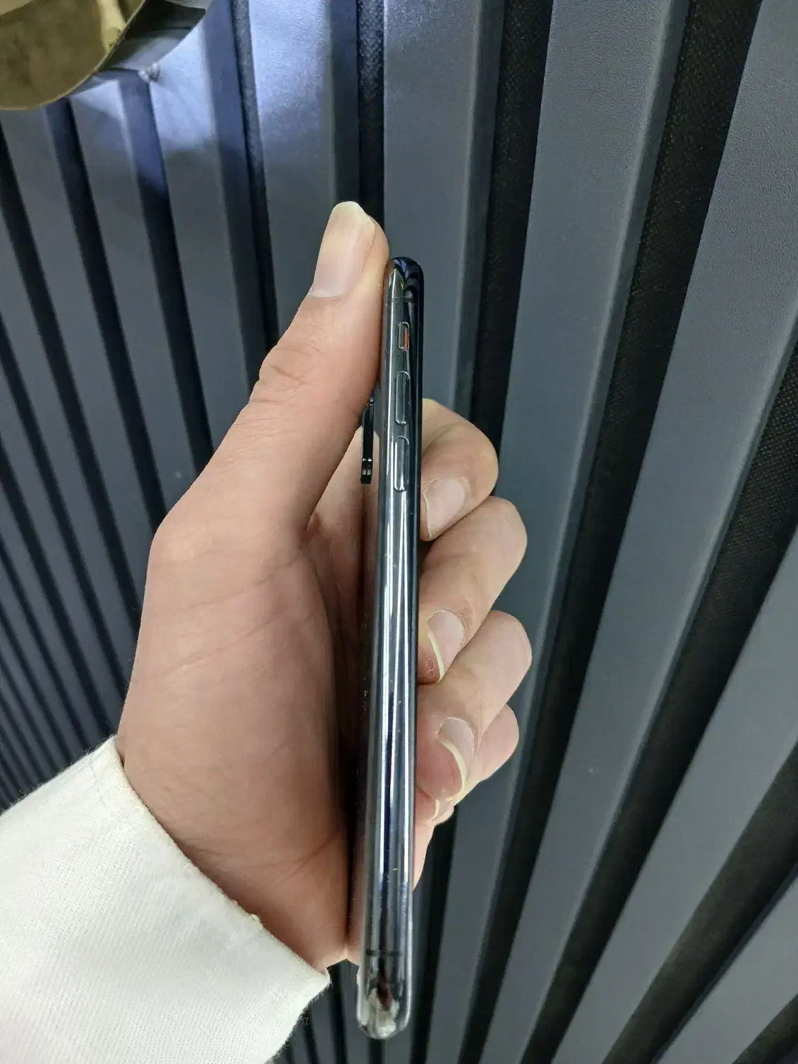 Iphone XS|موبایل|اندیشه, اندیشه فاز ۳|دیوار