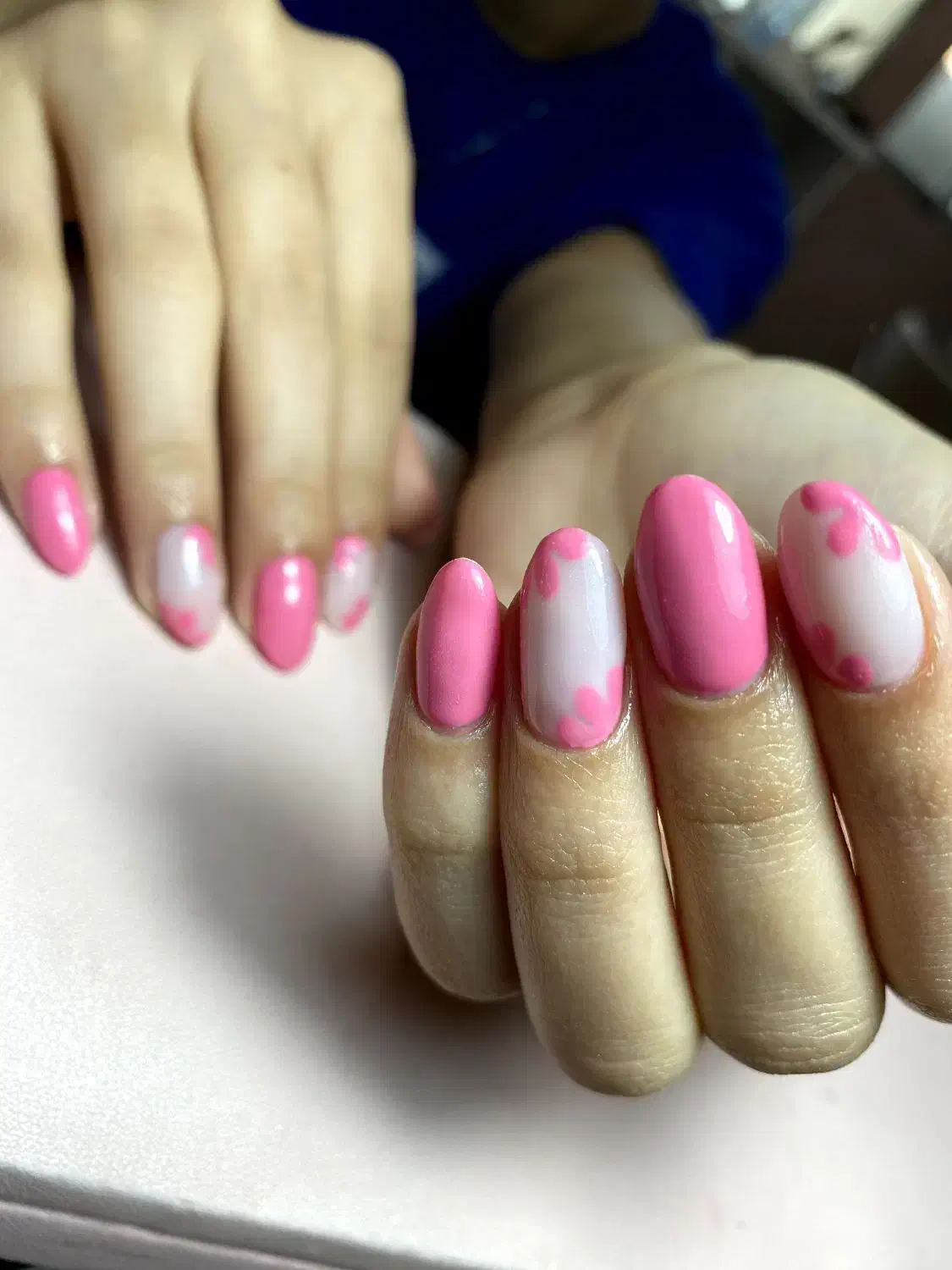 کاشت ناخن بالای ۳ سال سابقه کاری|خدمات آرایشگری و زیبایی|تنکابن, |دیوار