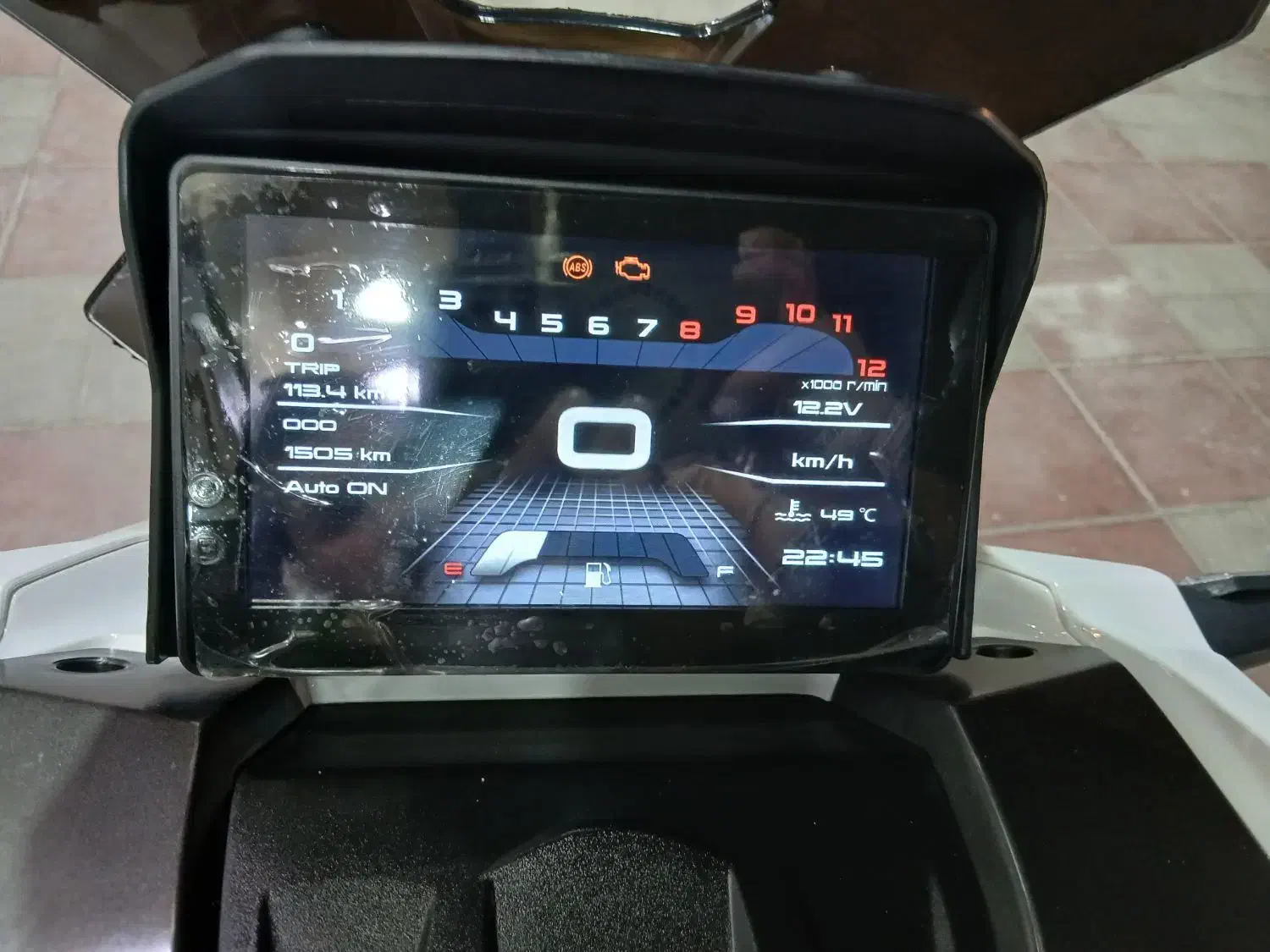 موتور ای دی وی عروسک صفر رنگ سفید مشکی اکلیلی|موتورسیکلت|ورامین, خیر آباد|دیوار