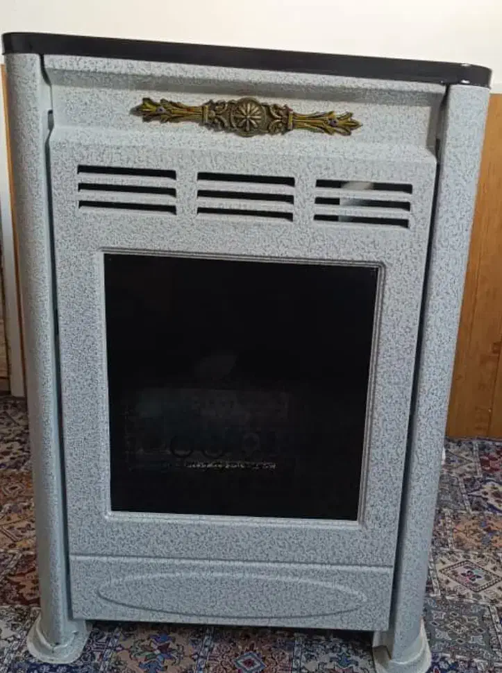 بخاری گازی نو و کارکرده|بخاری، هیتر، شومینه|پارس‌آباد, |دیوار