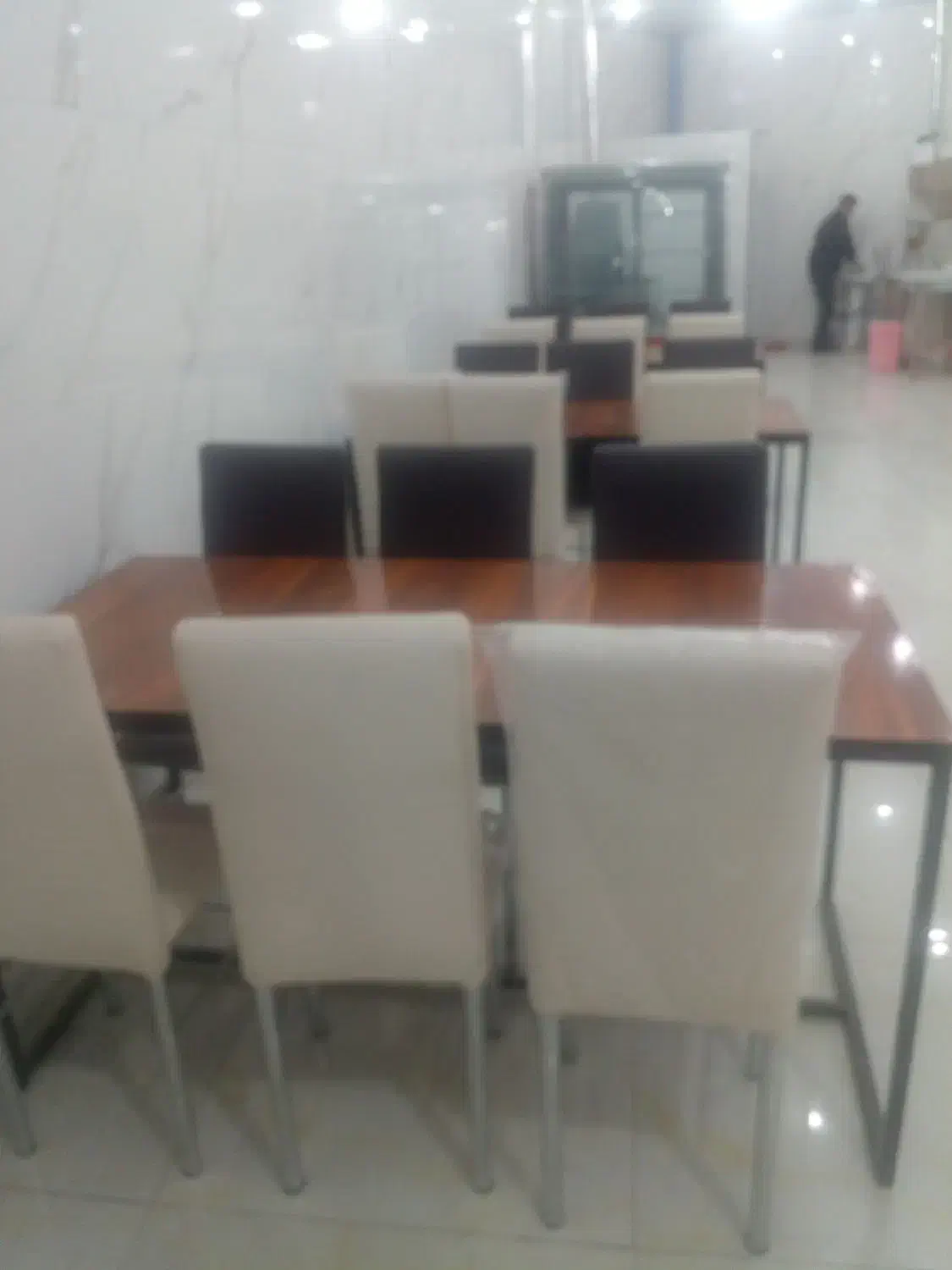 میز صندلی غذا خوری و یخچال و فر کته پز و میز کار|کافی‌شاپ و رستوران|قره ضیاالدین, |دیوار