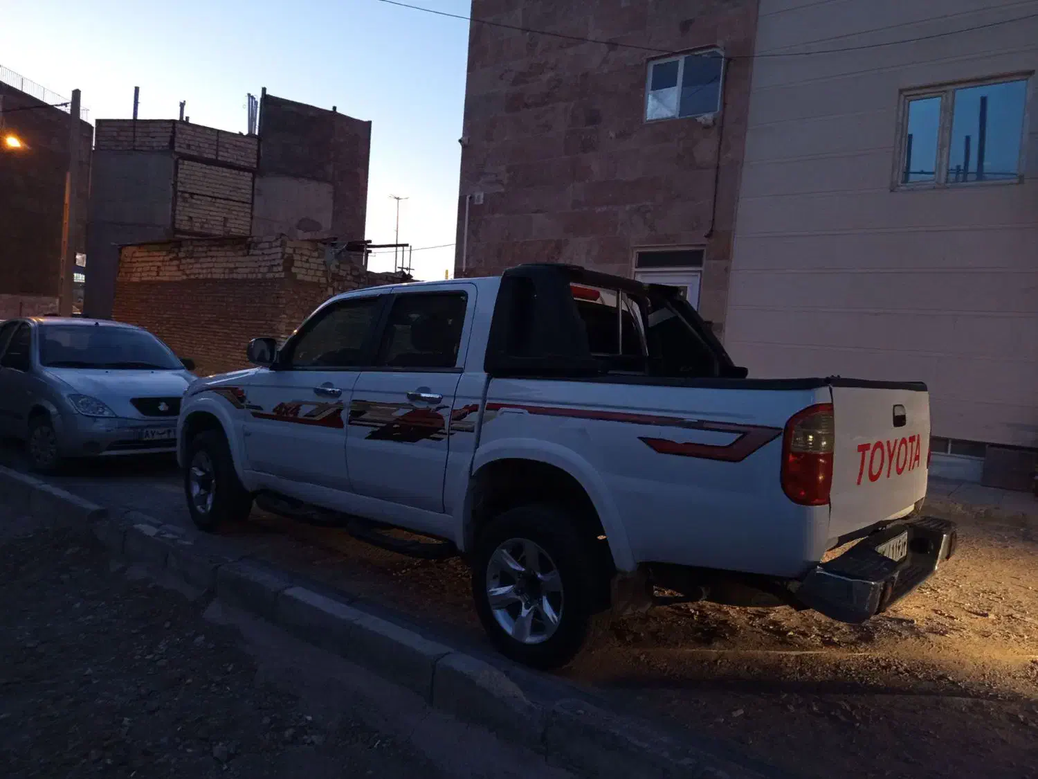 ماشین  کاپرا|خودرو سواری و وانت|بیرجند, |دیوار