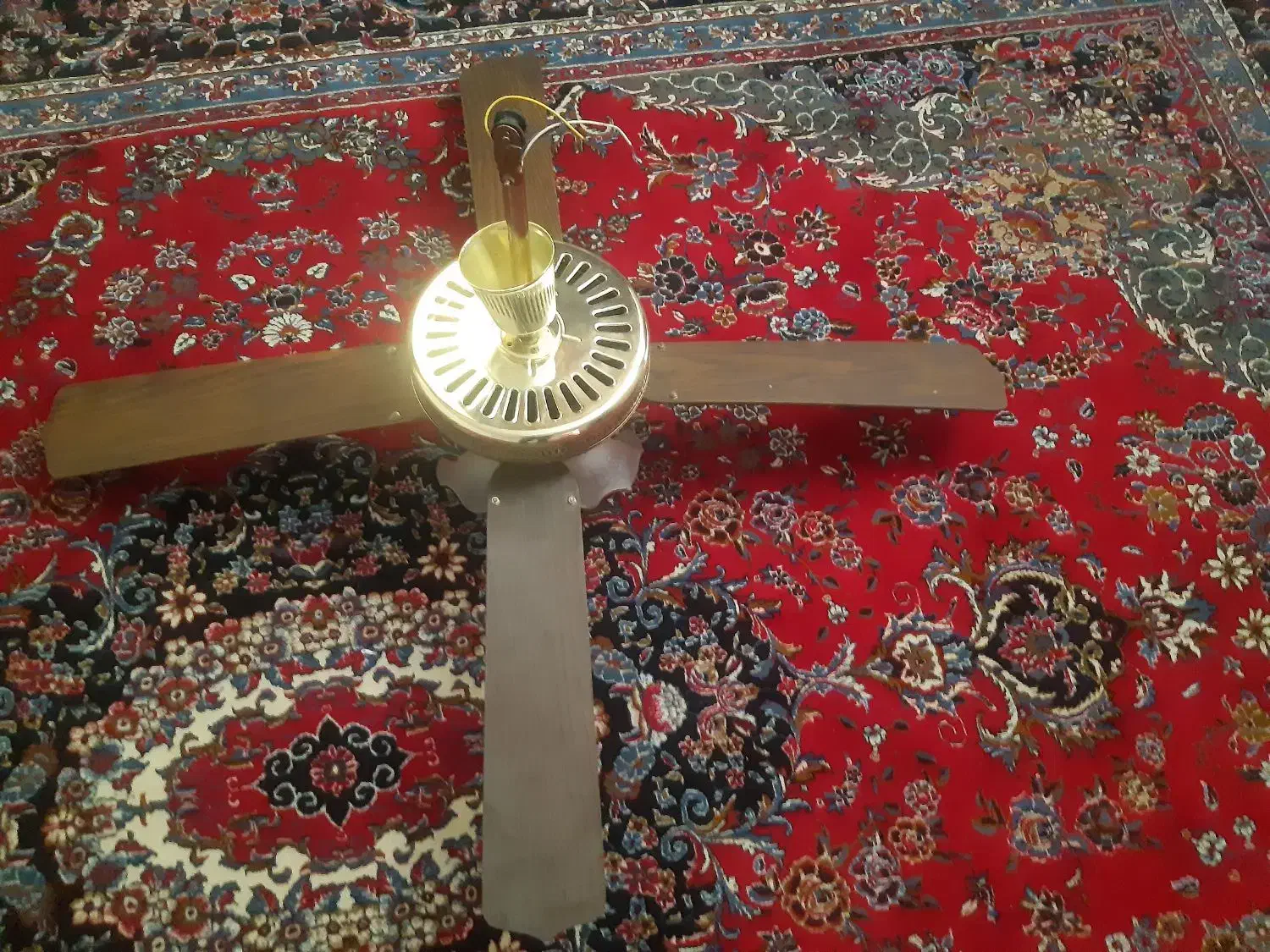 دو عدد پنکه چوبی اصل|پنکه و تصفیهکنندهٔ هوا|ایذه, |دیوار