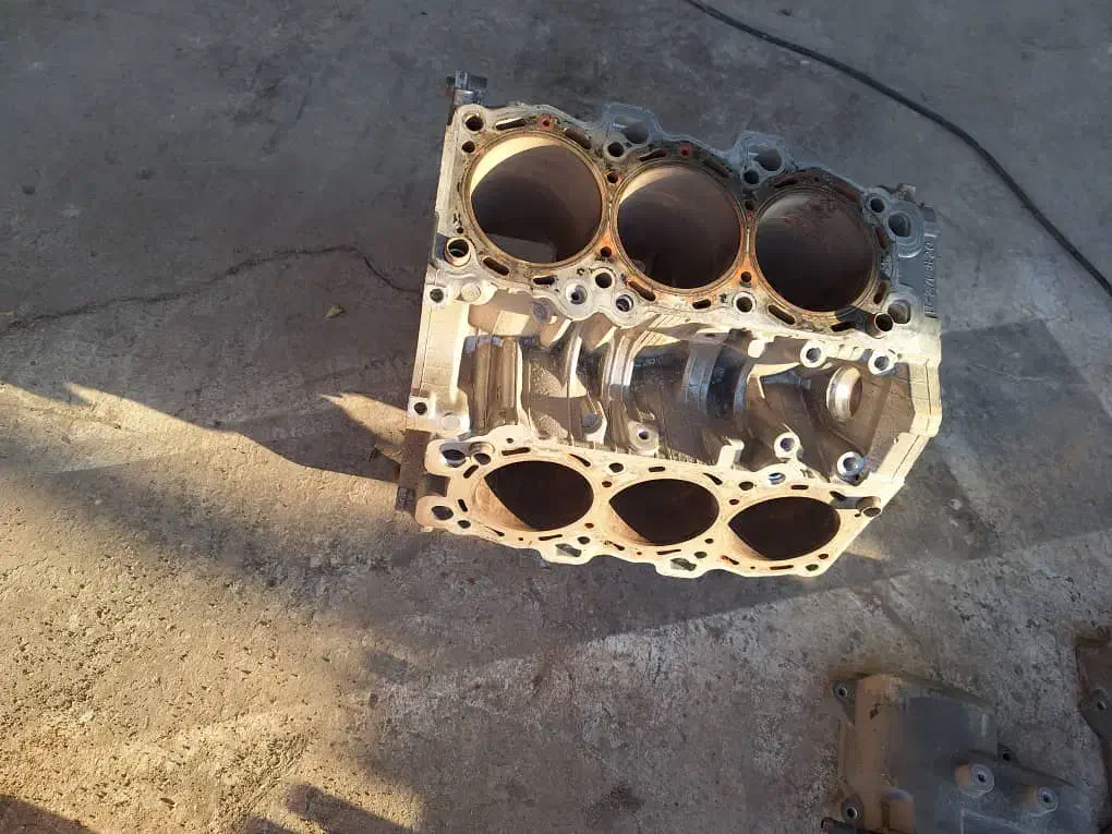 سیلندو میلنگ سانتافه ۲۰۰۹|قطعات یدکی و لوازم جانبی|شیراز, شهرک والفجر|دیوار