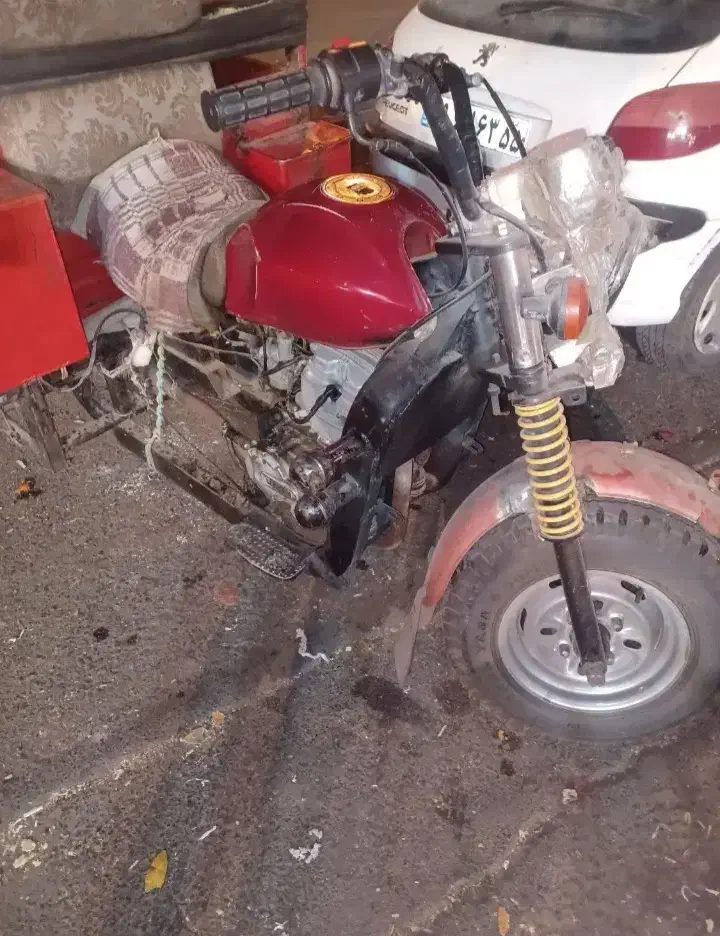 سه چرخ ۲۰۰|موتورسیکلت|تهران, میدان میوه و تره‌بار مرکزی|دیوار