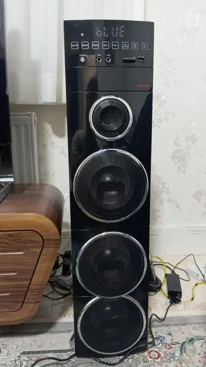 اسپیکر مدل میکرو لاب 2 تیکه|سیستم صوتی خانگی|دلیجان, |دیوار