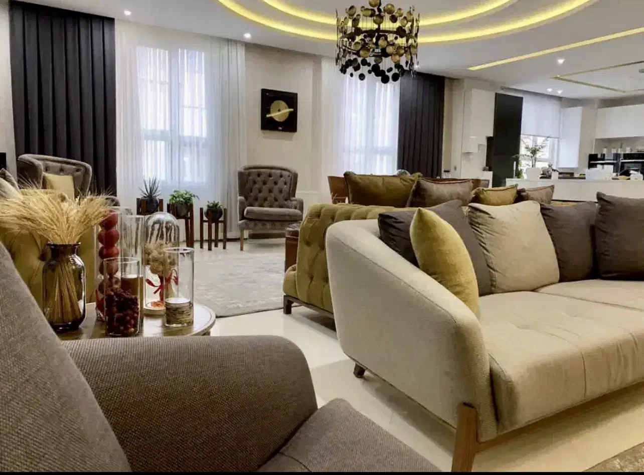 ۱۵۵ متر مدرن تاپ لوکیشن عدل (۲ پارکینگ)