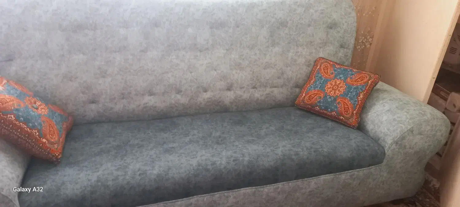 مبل شش نفره با دو صندلی|مبلمان خانگی و میز عسلی|ری, منصوریه منگل|دیوار