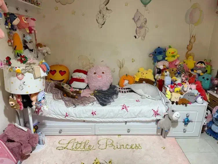 تخت|تشک تختخواب|محمدشهر, محمدشهر|دیوار