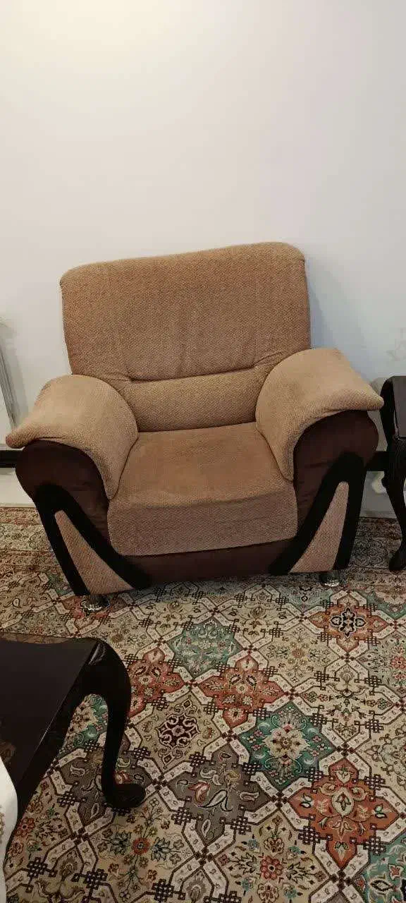 مبل راحتی هفت نفره|مبلمان خانگی و میز عسلی|ساری, |دیوار