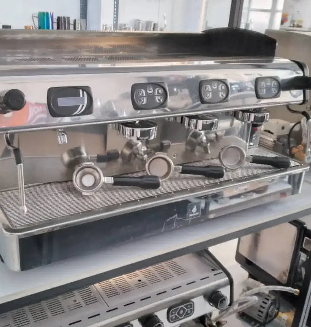 اسپرسوساز اکسپوبار سال ساخت 2017|کافی‌شاپ و رستوران|قائم‌شهر, |دیوار