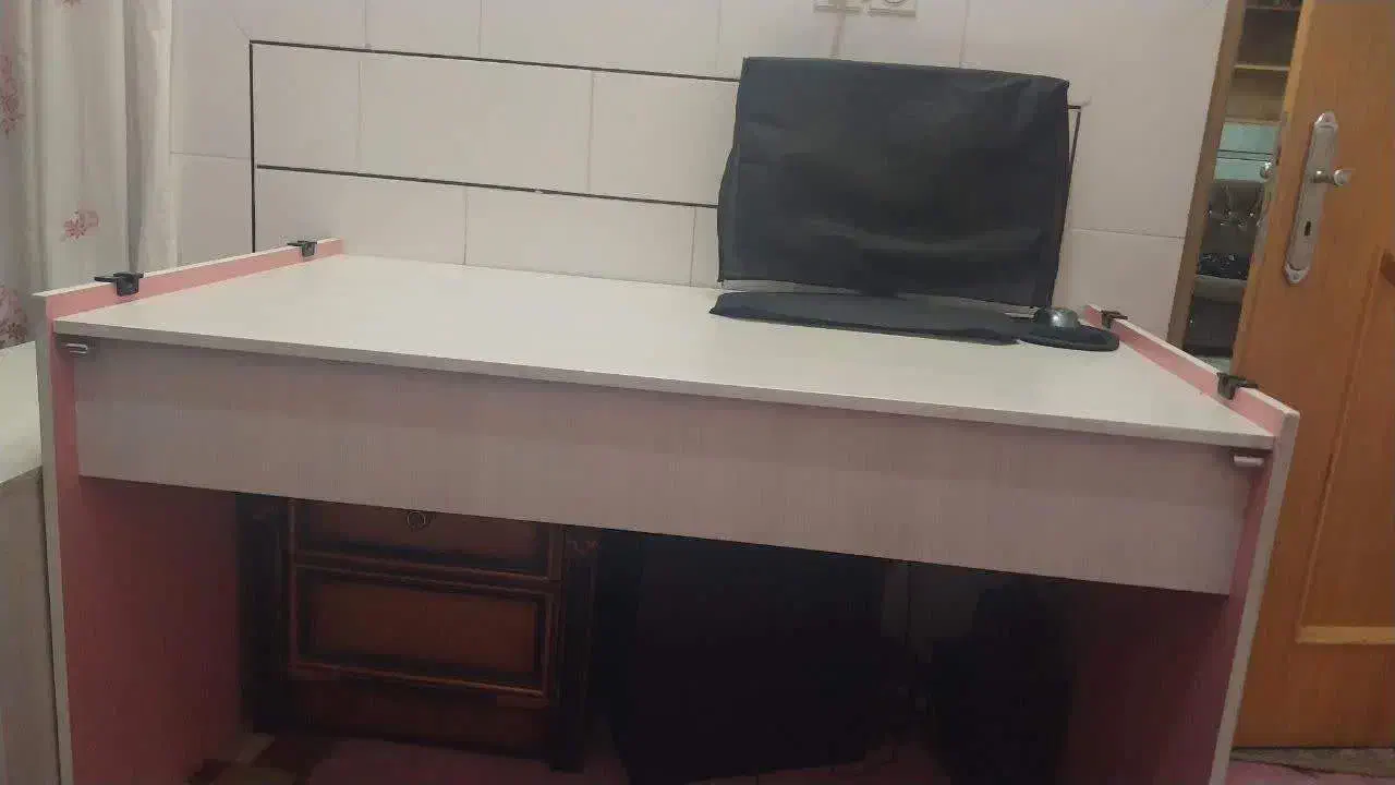 تخت و میز کمد نوجوان|تخت و سرویس خواب|خمینیشهر, |دیوار