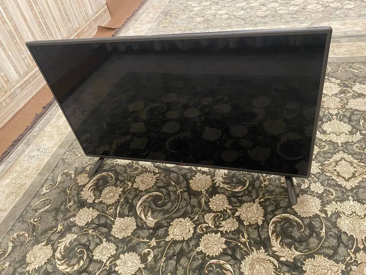 تلوزیون|تلویزیون و پروژکتور|همدان, |دیوار