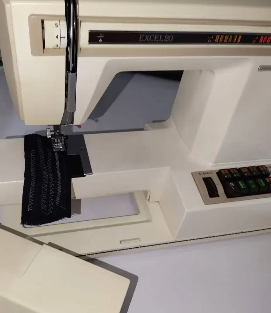 ژانومه ۶۲۷|چرخ خیاطی و ریسندگی|ساوه, |دیوار