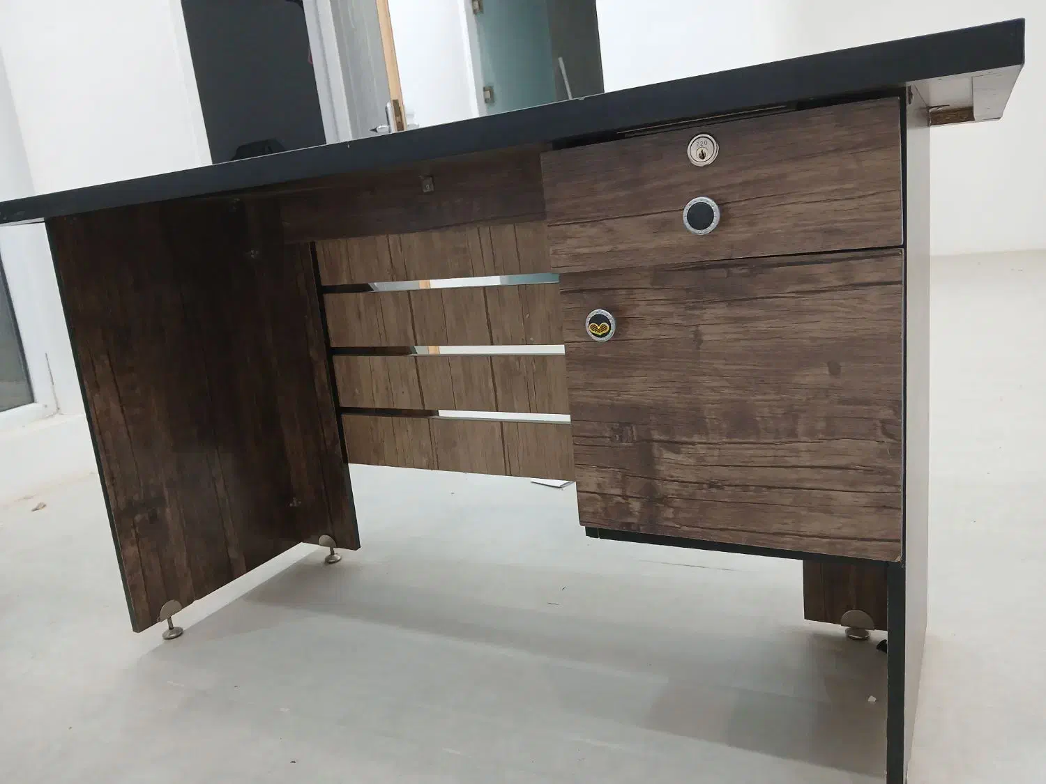 میز کار /مطالعه/ کامپیوتر|میز تحریر و کامپیوتر|فریمان, |دیوار