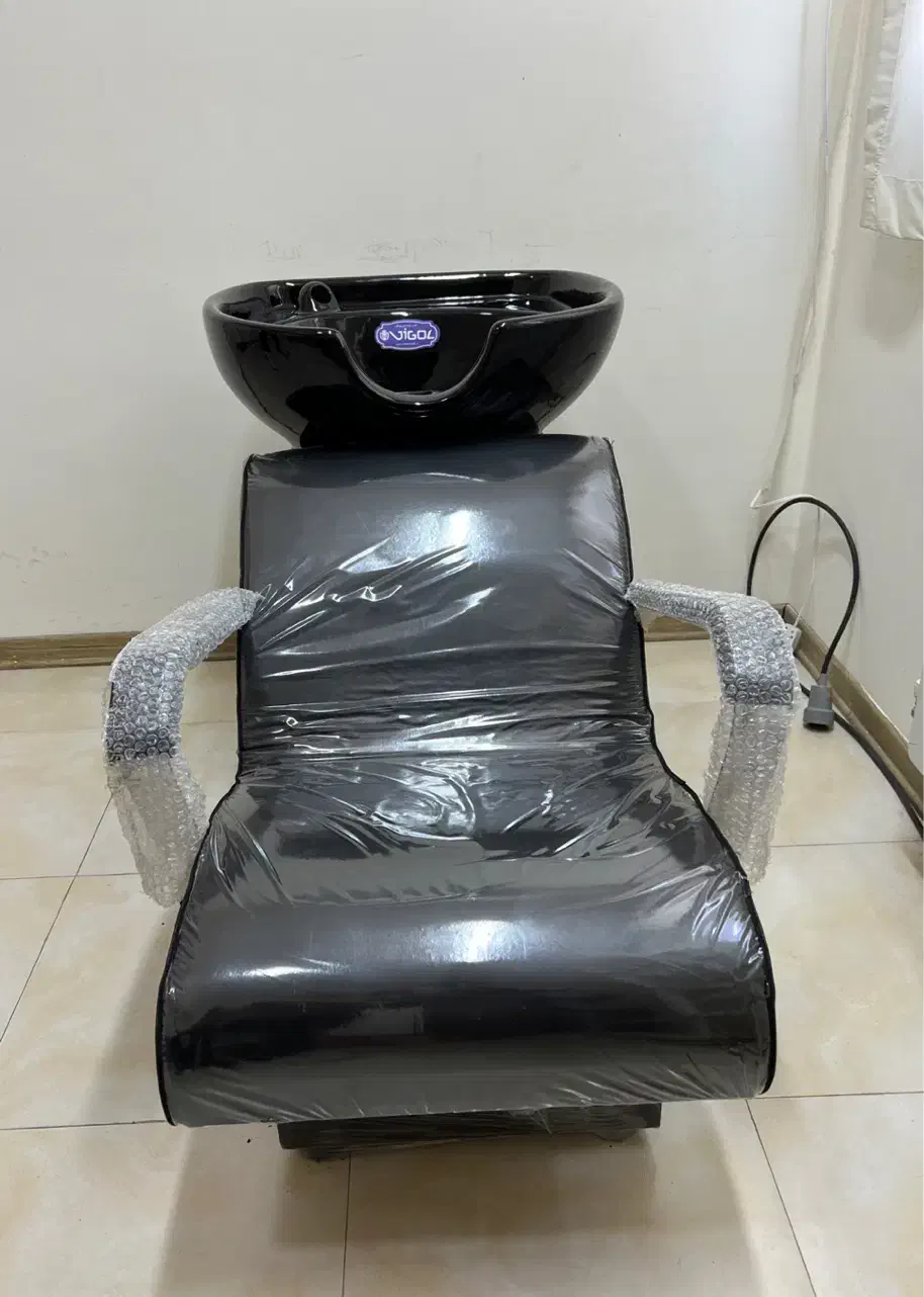 سرشور آرایشگاهی پایه چرم نو و آکبند|آرایشگاه و سالن‌های زیبایی|شیراز, ستارخان|دیوار