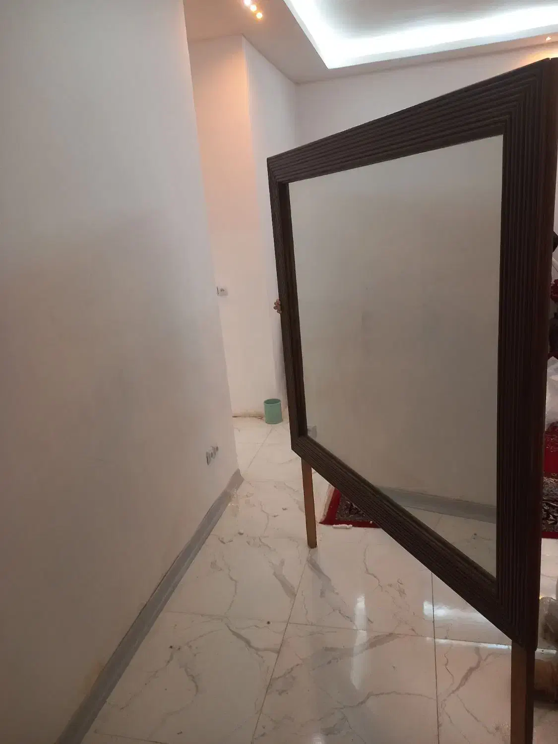 اینه بزرگ با قاب چوب راش|آینه|آبادان, |دیوار