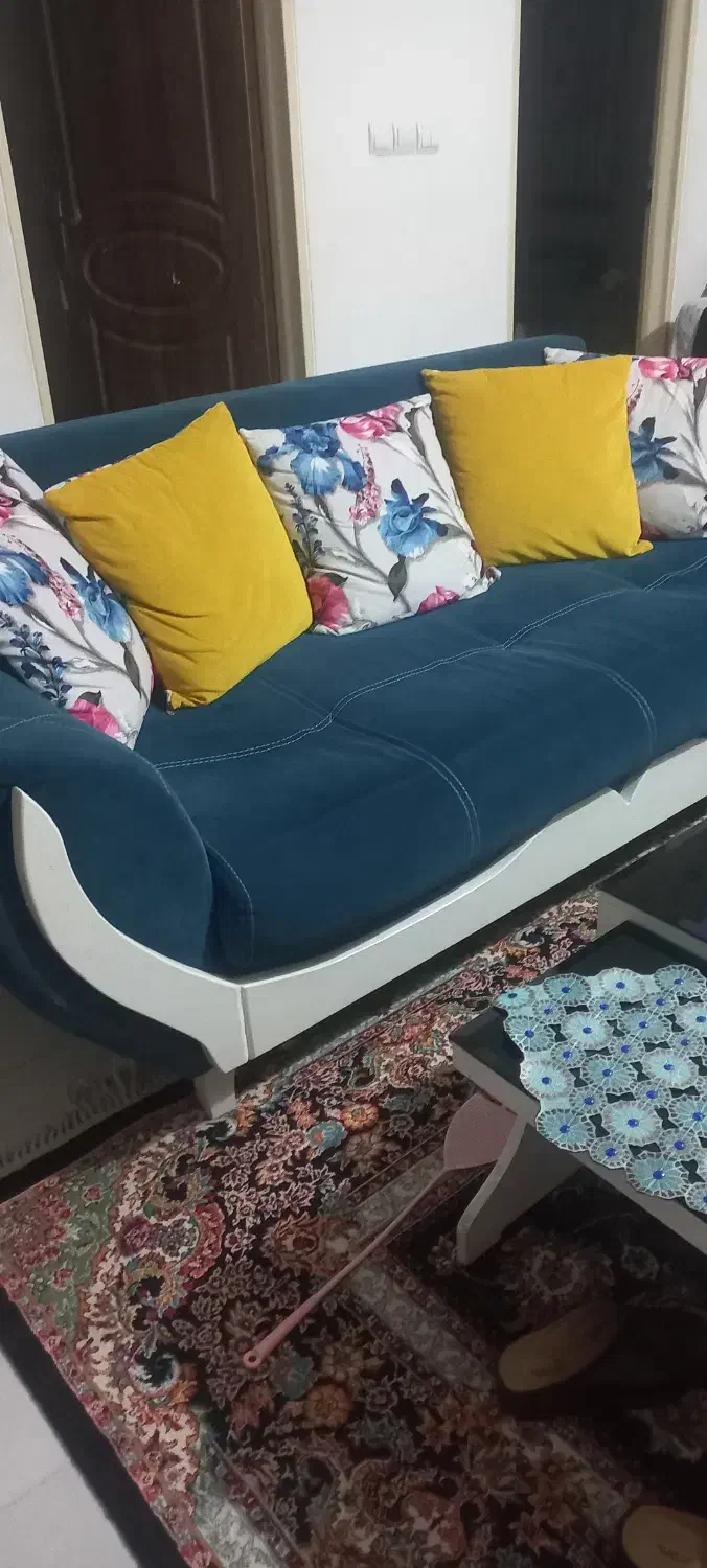 مبل راحتی|مبلمان خانگی و میز عسلی|هشتگرد, شهرک اداری|دیوار