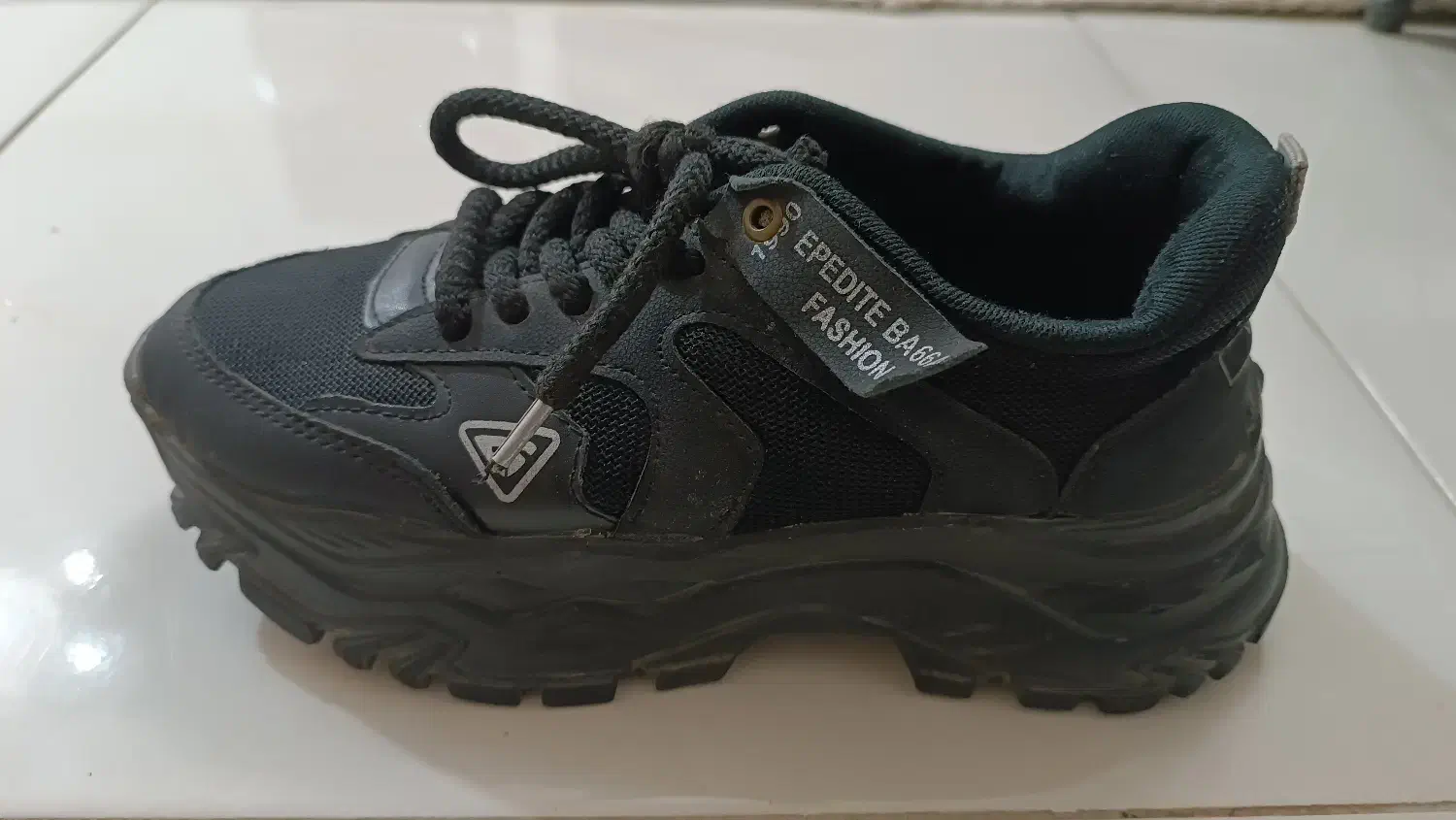 کفش زنانه|کیف، کفش، کمربند|سمنان, |دیوار