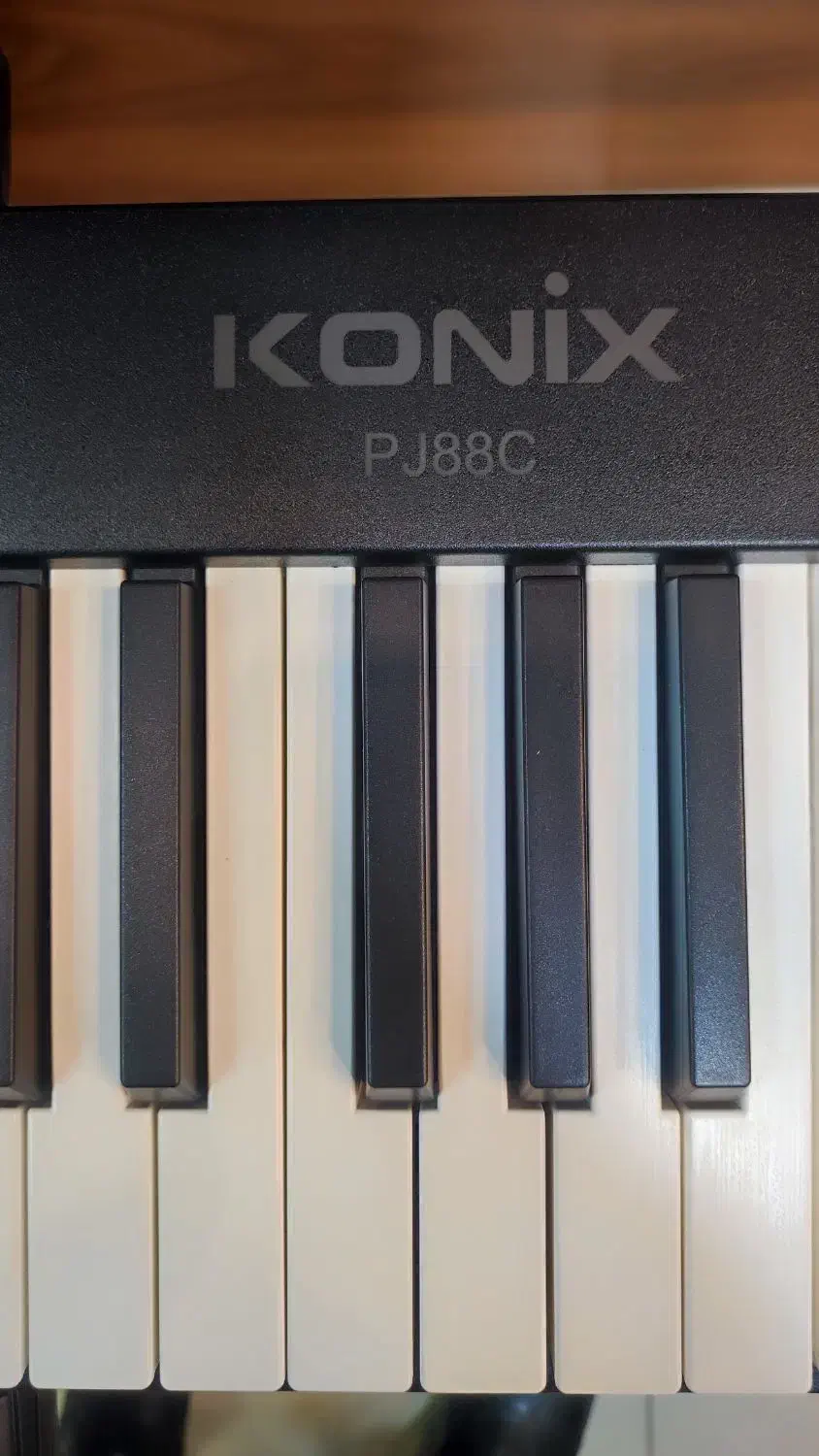 پیانو تاشو کونیکس مدل PJ88C،نو و با امکانات کامل|پیانو، کیبورد، آکاردئون|چالوس, |دیوار