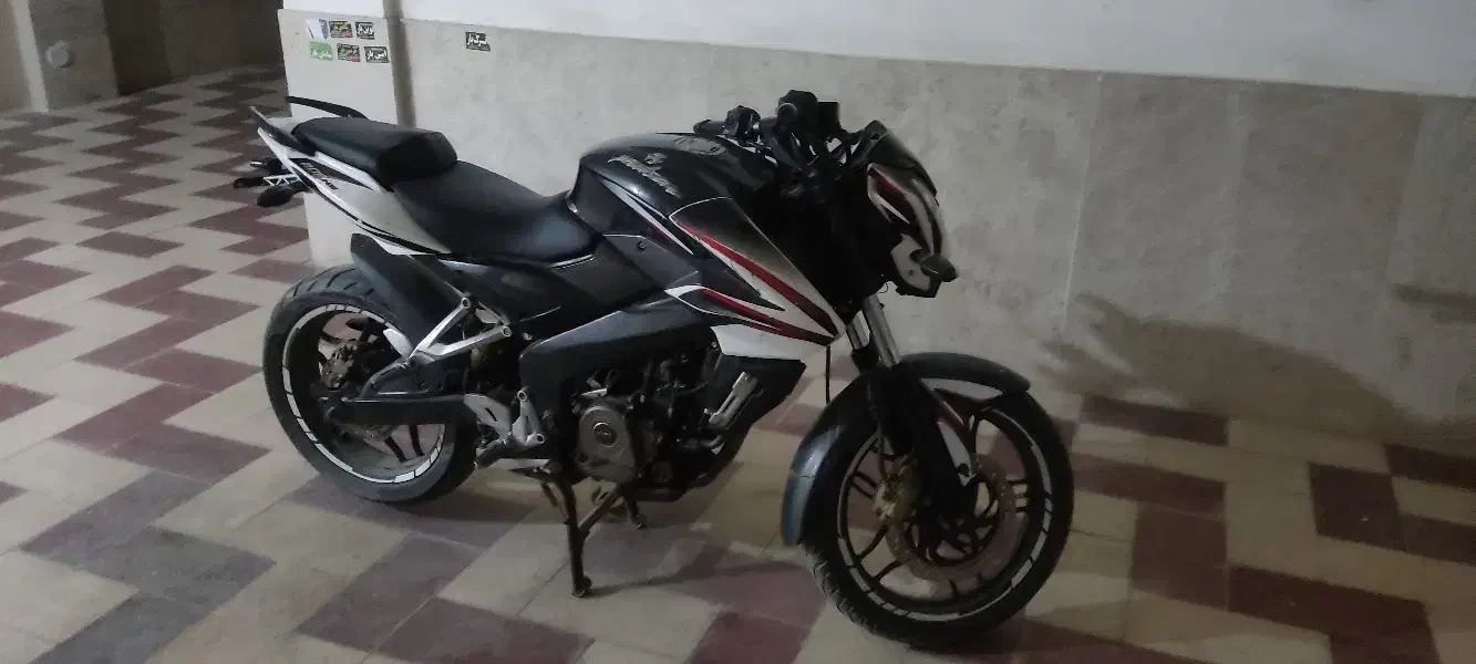 موتور ns 200 مدل 94|موتورسیکلت|بجنورد, |دیوار