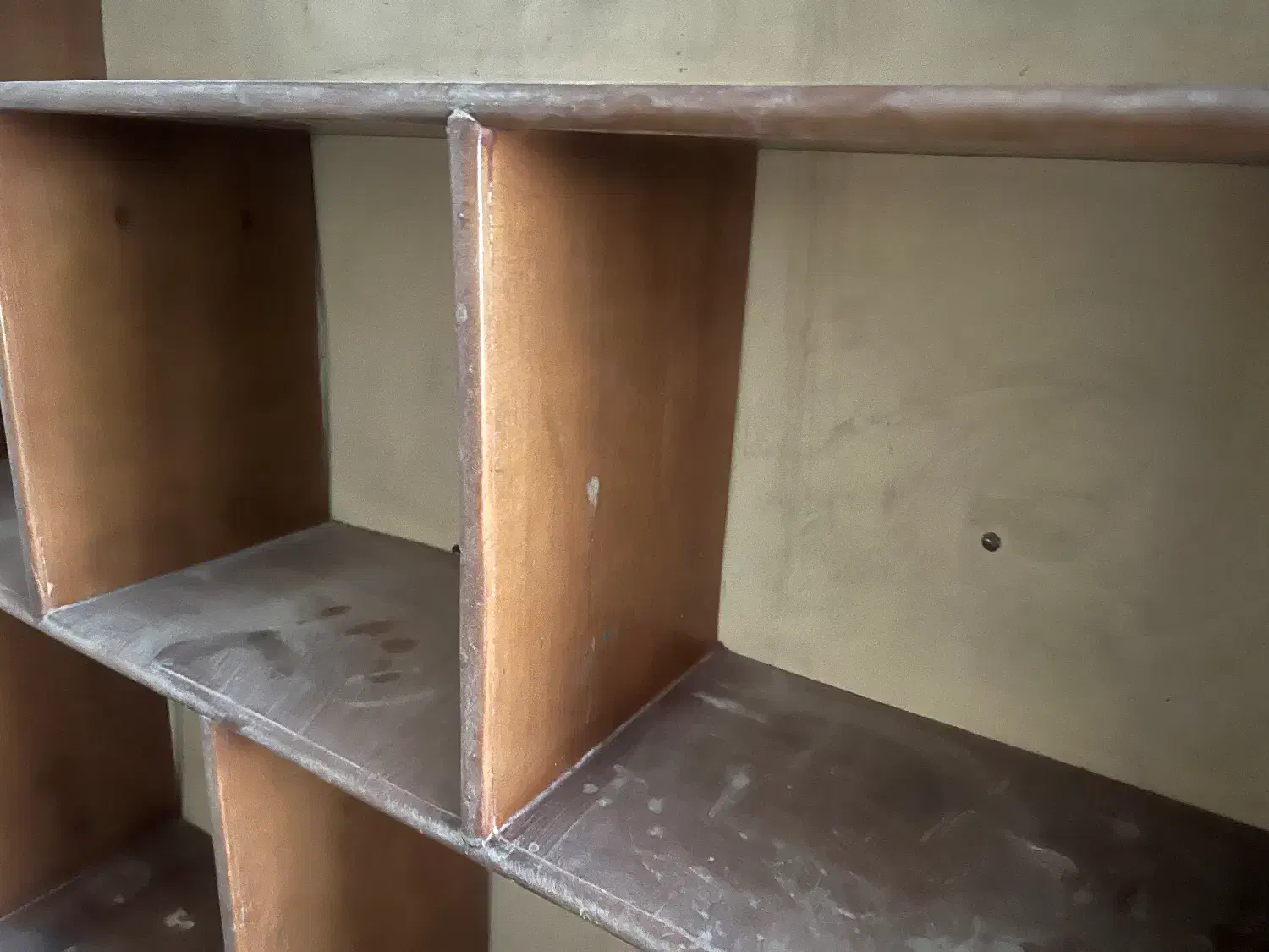 قفسه چوبی (کتابخانه )|کتابخانه، شلف، قفسههای دیواری|بندر دیر, |دیوار