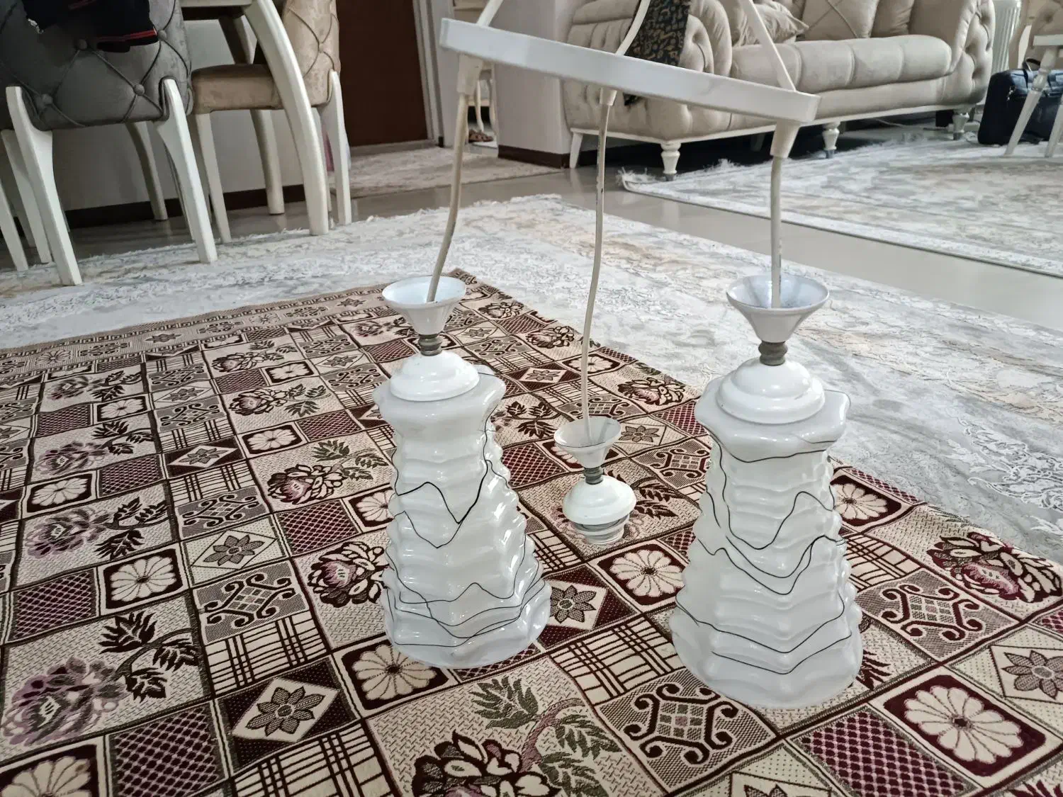 لوستر شیشه ای|لوستر و چراغ آویز|پرند, فاز ۰|دیوار